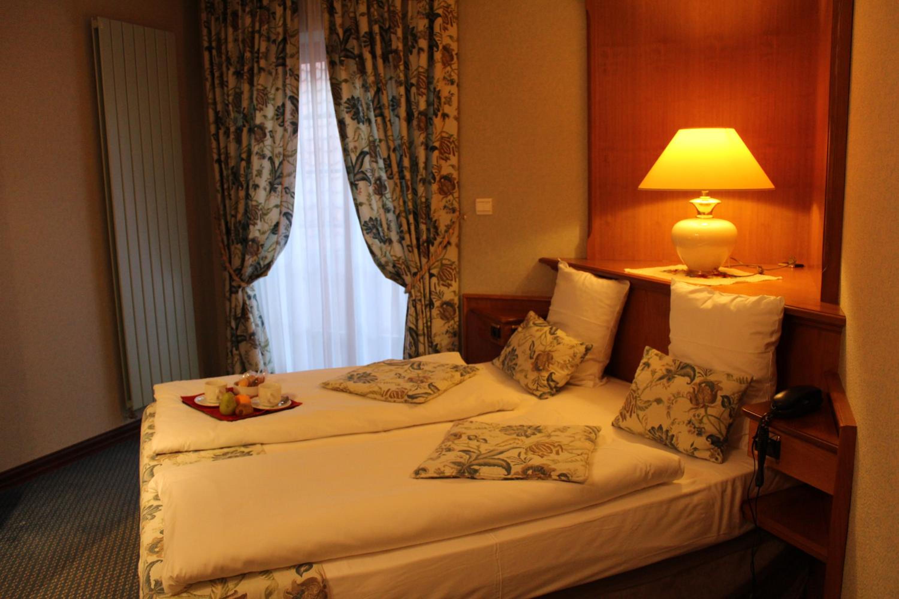 Double Room - Photo 1