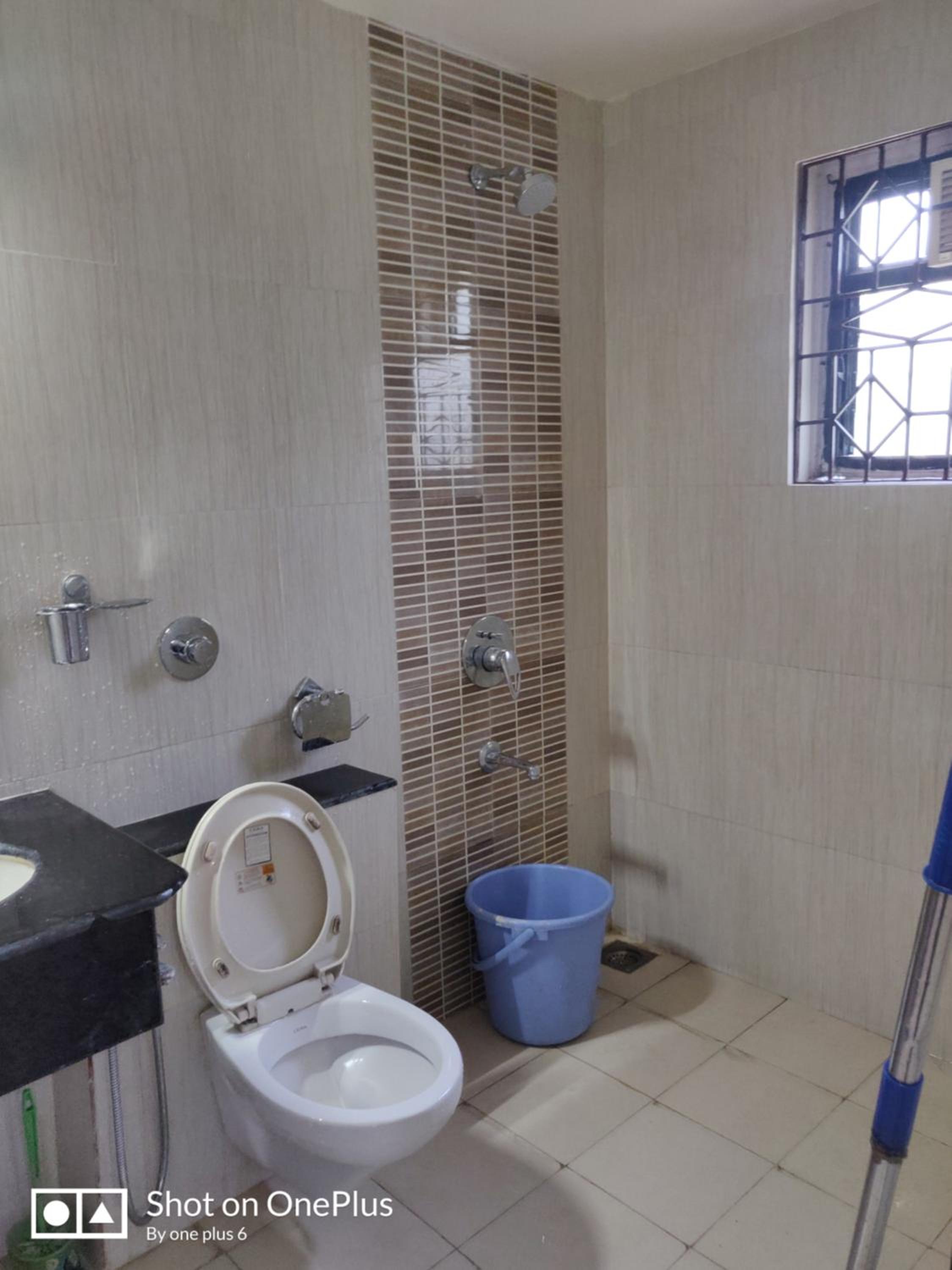 Two-Bedroom Apartment - Photo 47