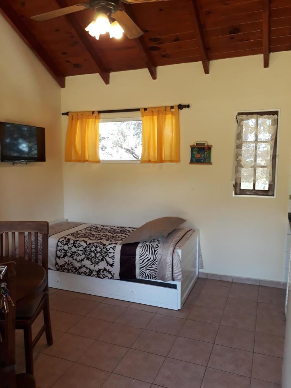 Deluxe Bungalow with Garden View photo 1