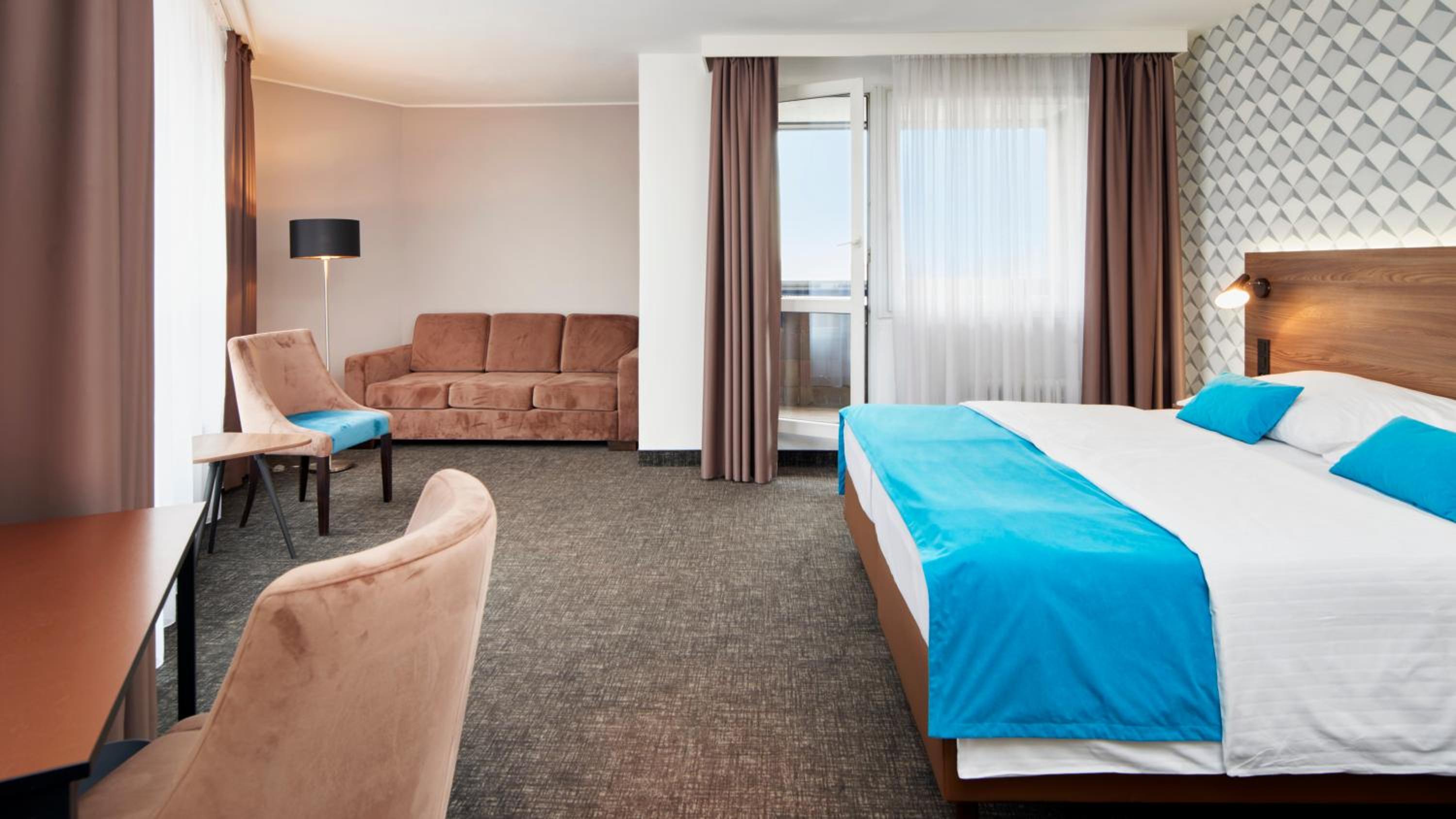 מלון אוריאה פירמידה פראג — Deluxe Suite with Free Pool Access