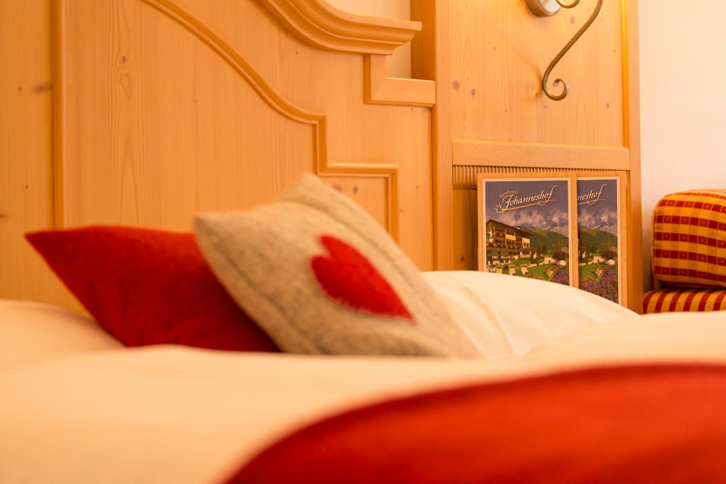 Double Room with Balcony - Photo 7