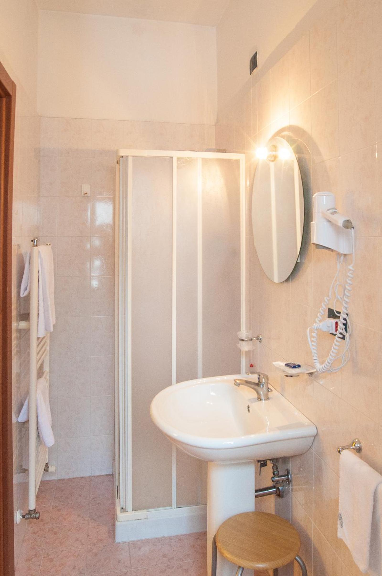 Triple Room - Photo 2