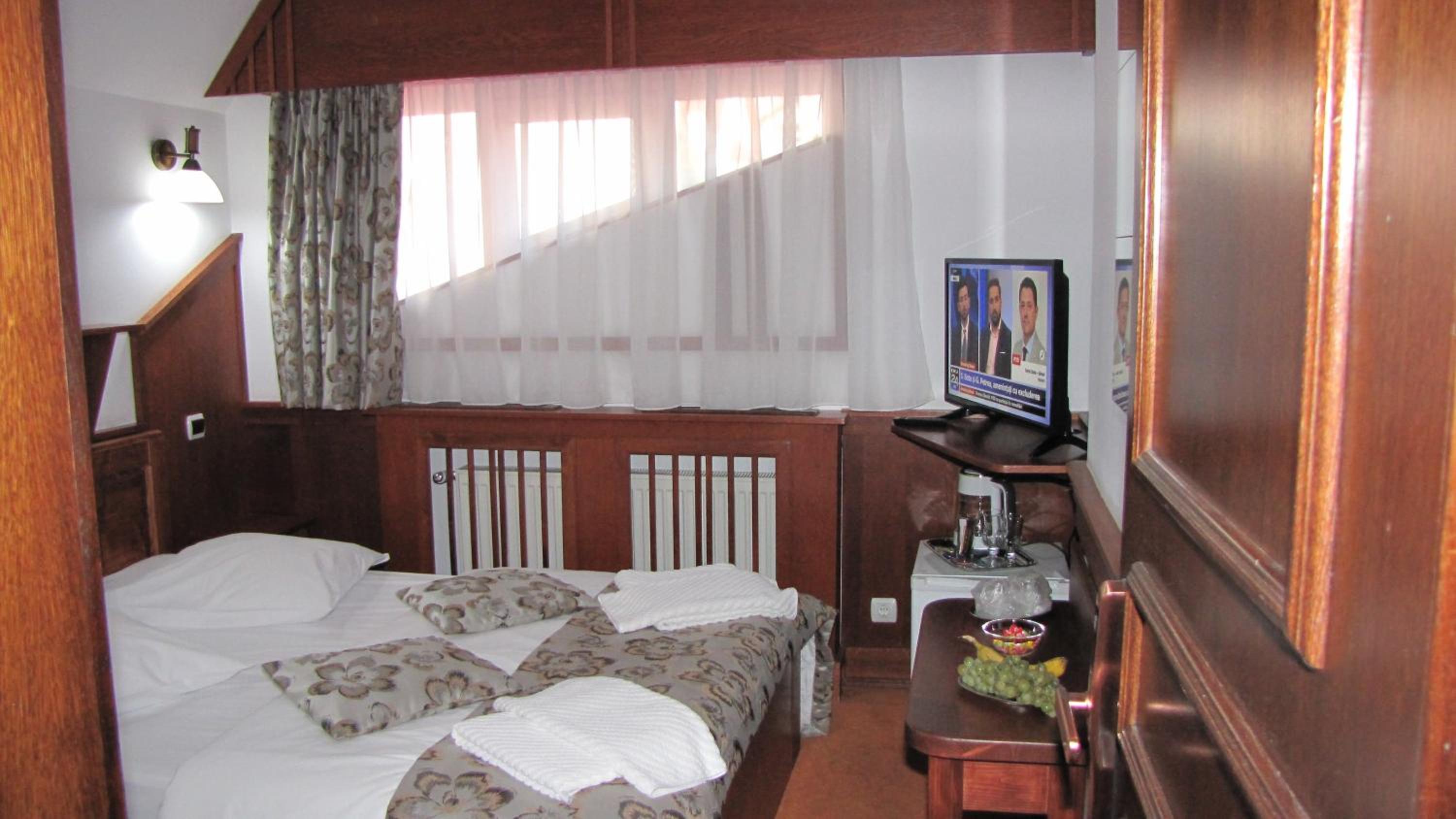 Small Double Room photo 2