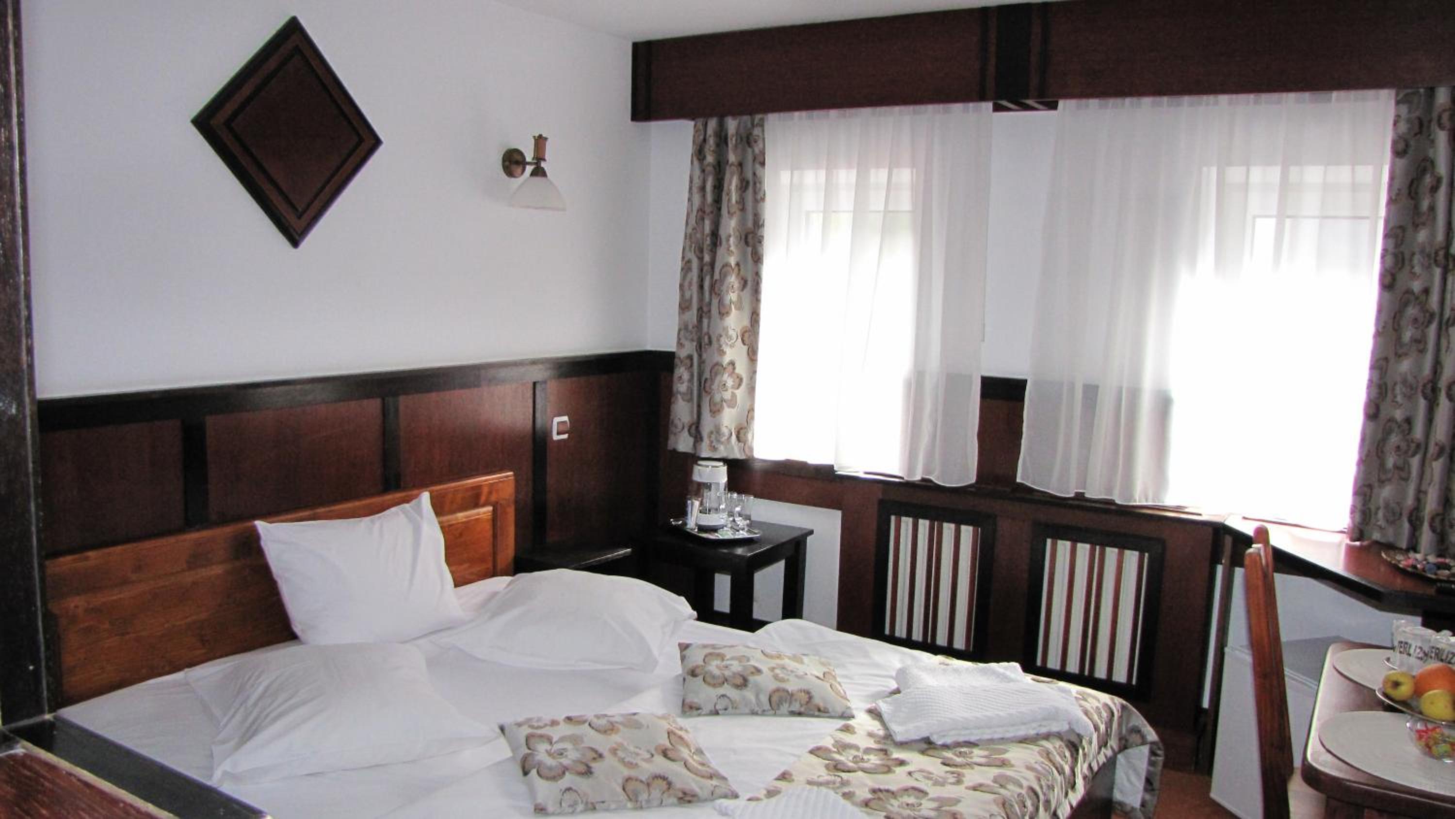 Standard Double Room photo 2