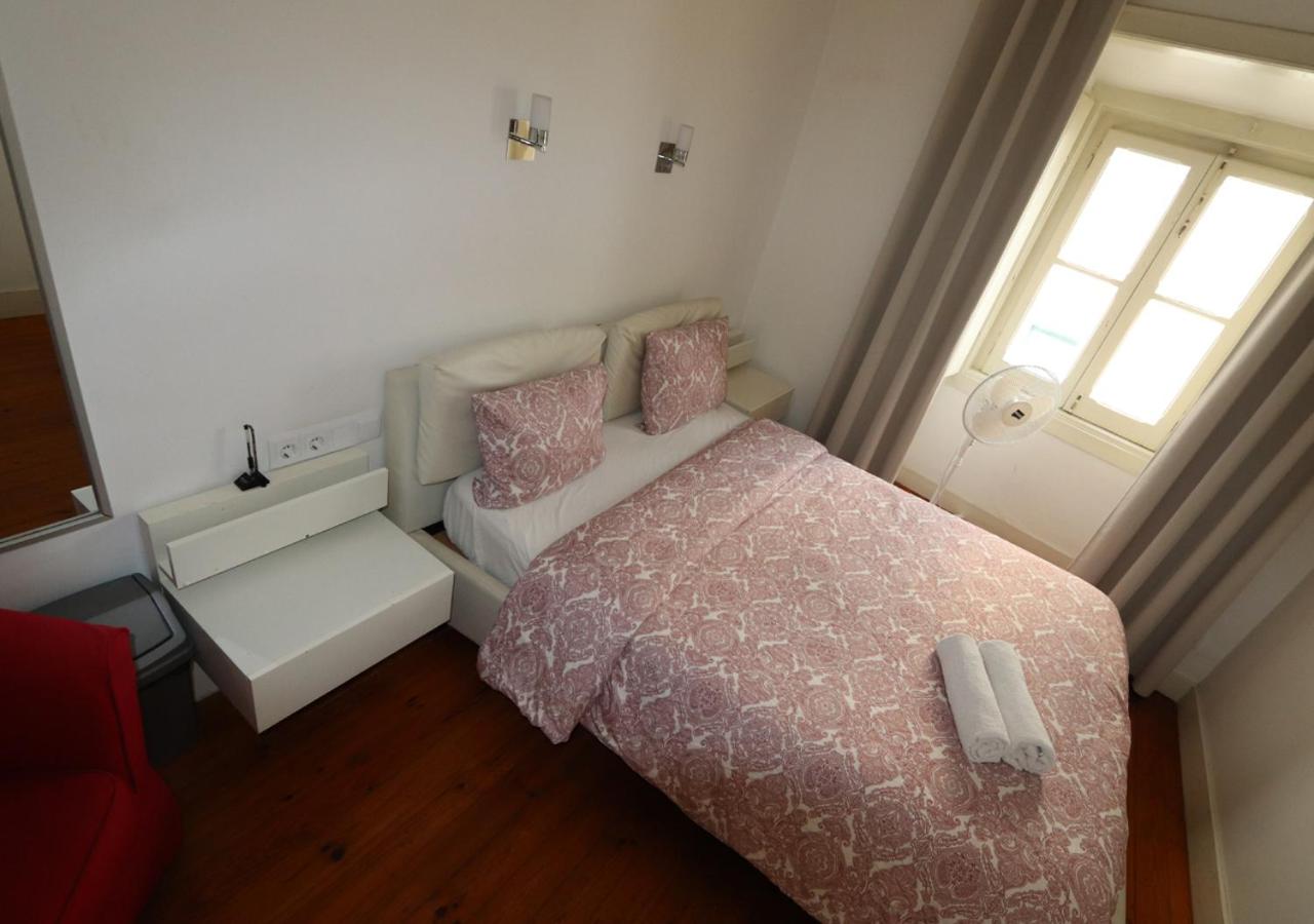 Double Room with Shared Bathroom photo 1