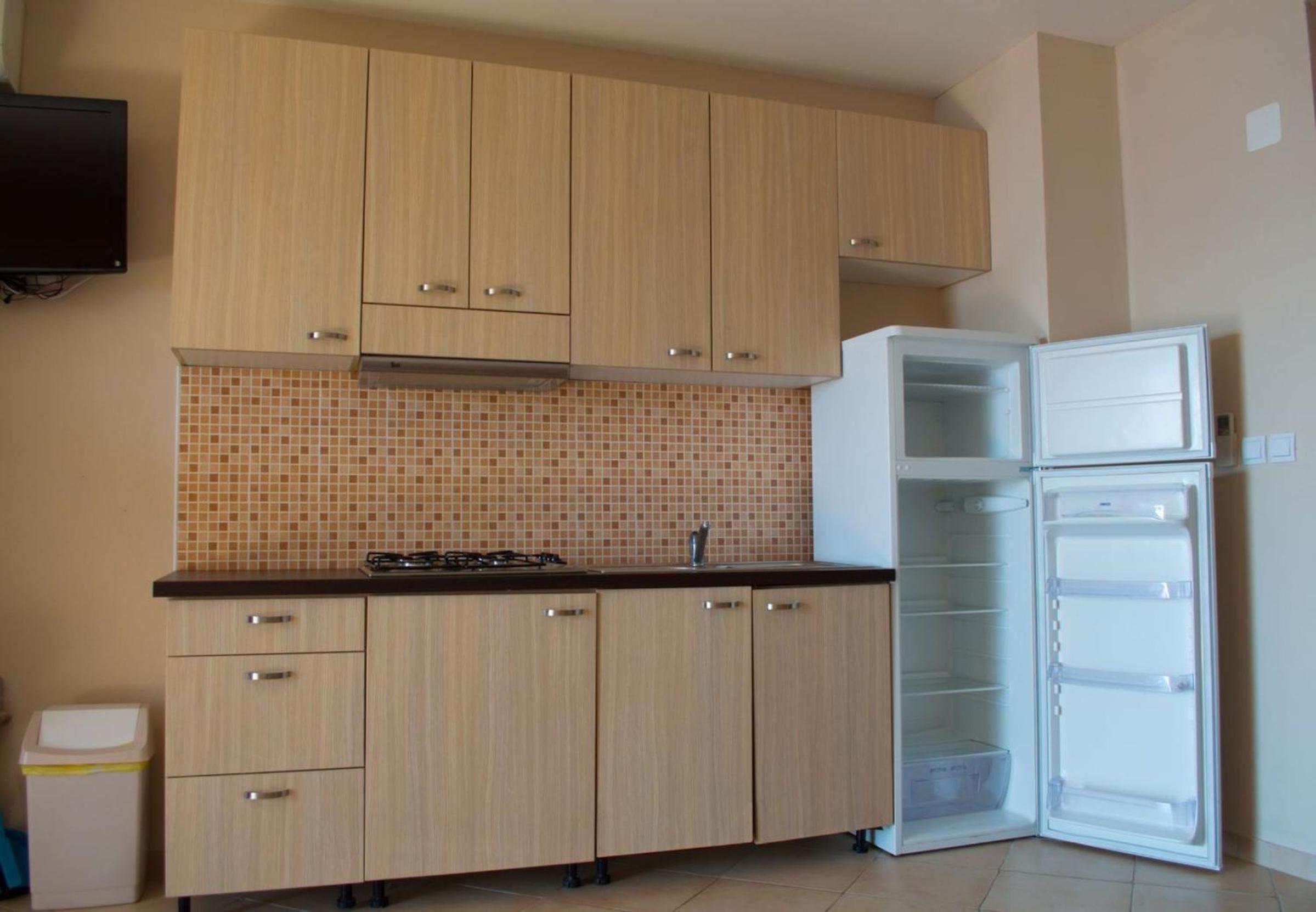 One-Bedroom Apartment with Terrace and Sea View - Photo 26