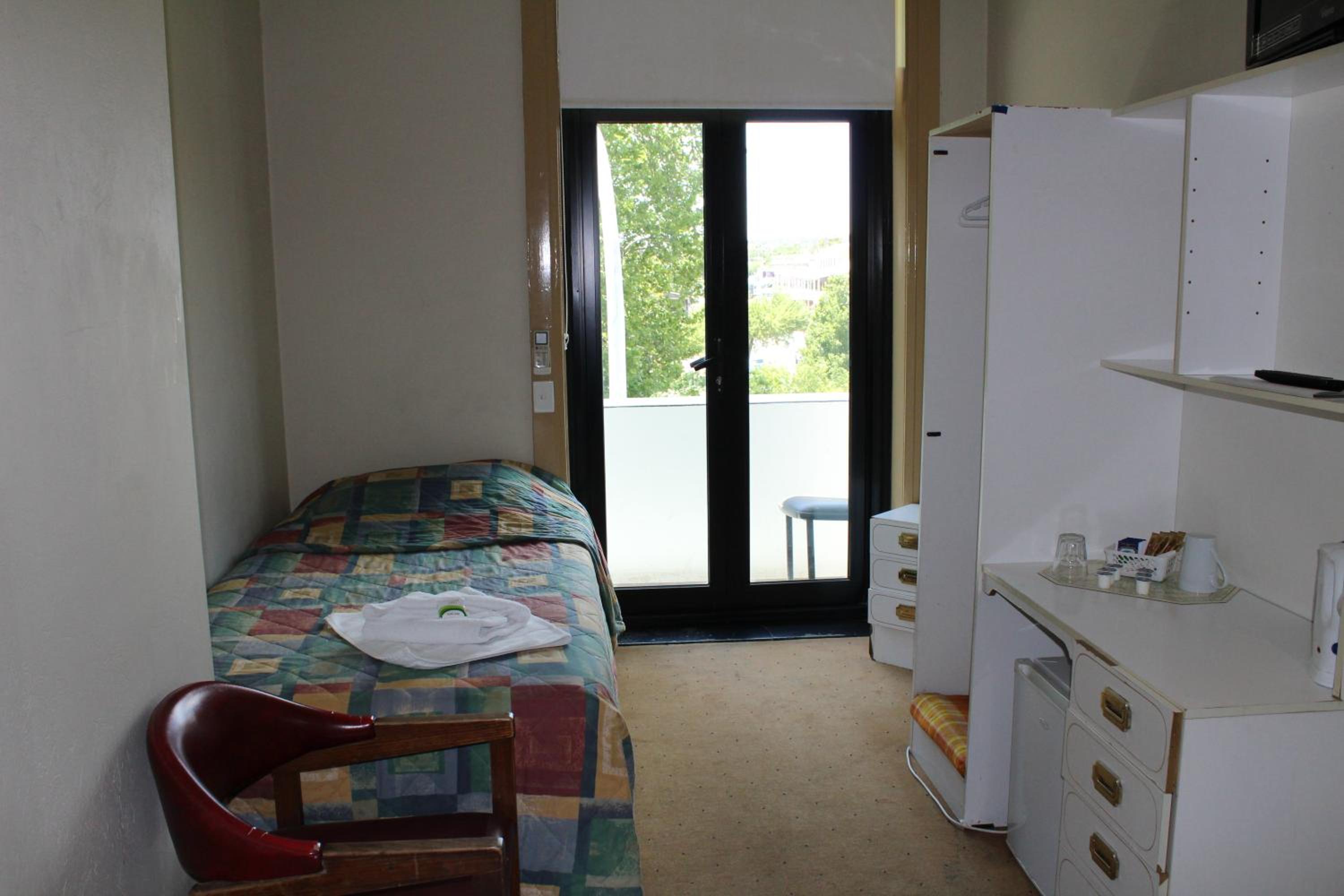 Single Room with Shower