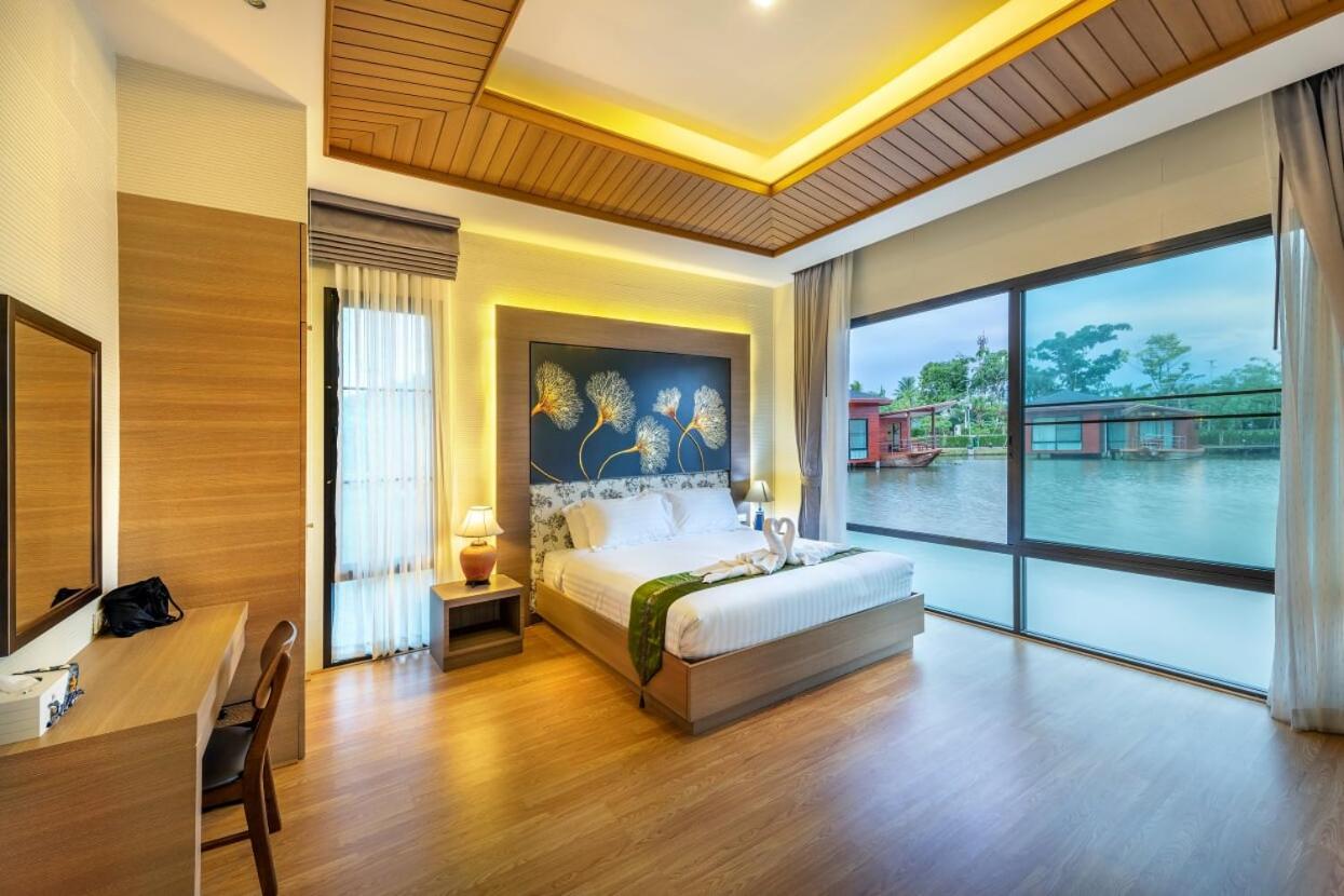 Triple Room with View photo 3