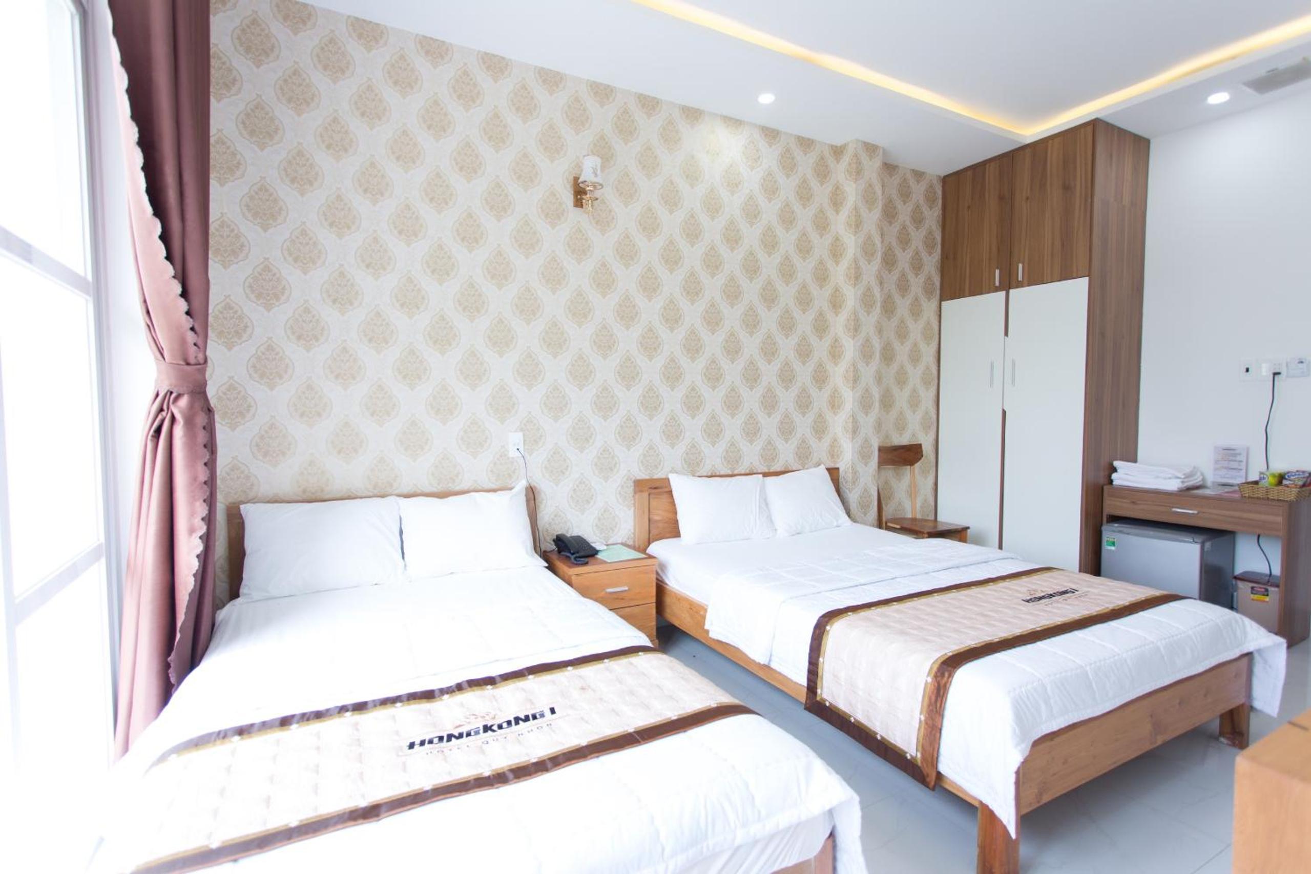 Double Room with Balcony (3 Adults) photo 2