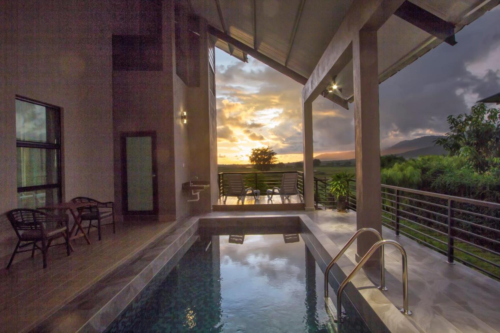 Villa photo 1