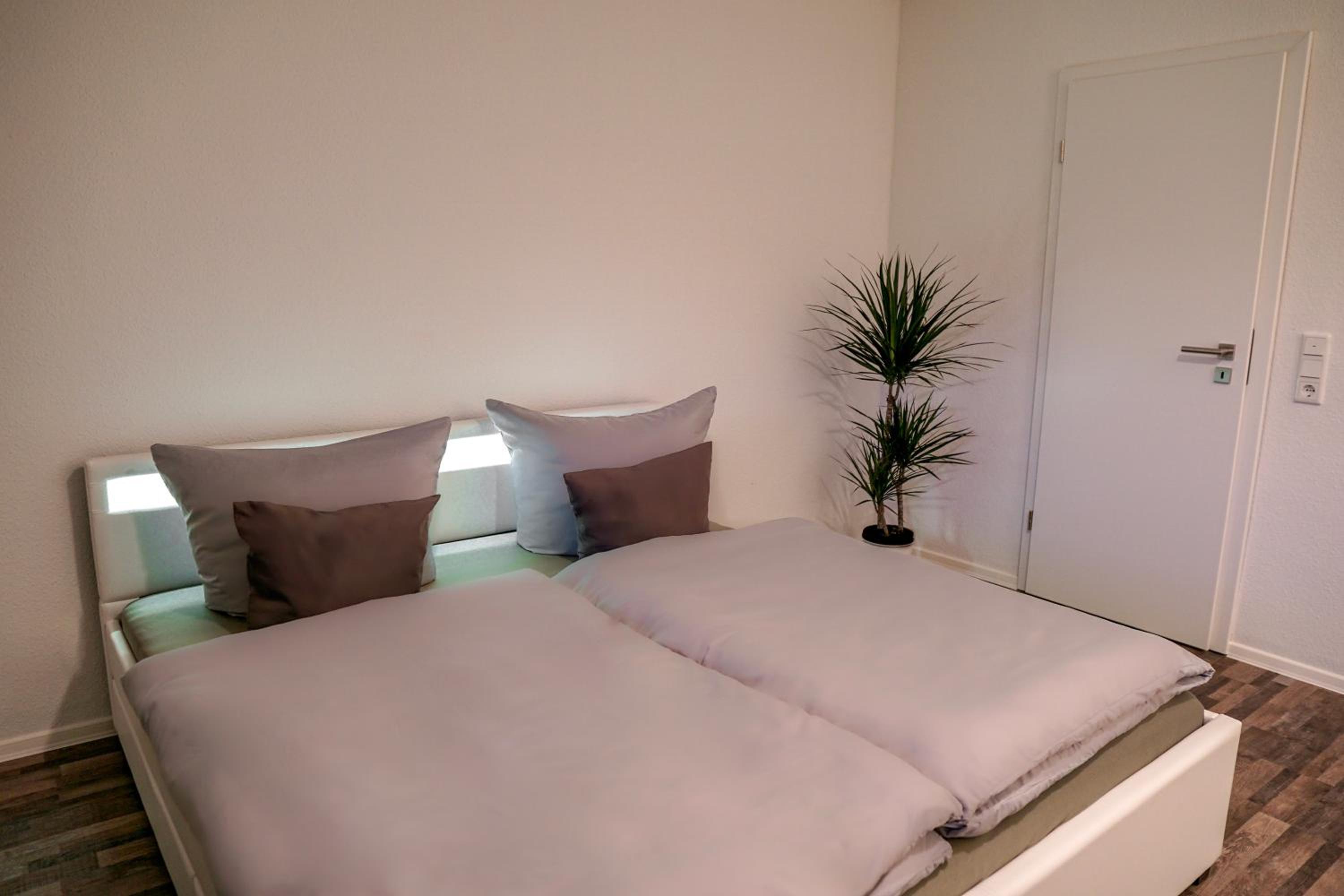 Apartment - Ground Floor photo 2