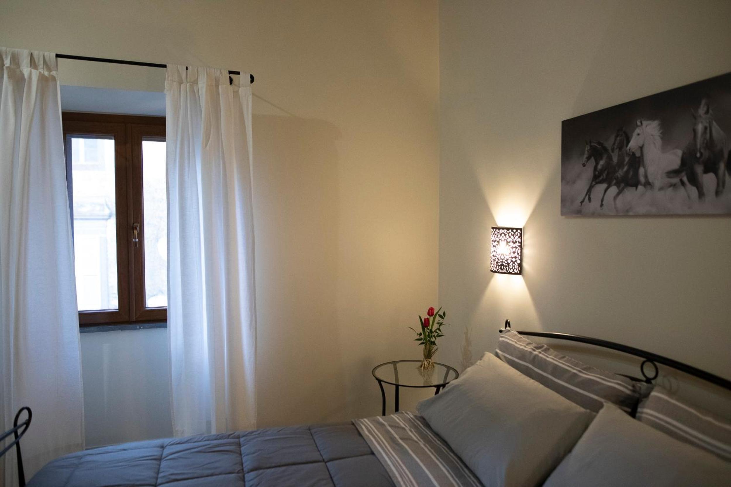 Deluxe Double Room - Photo 4