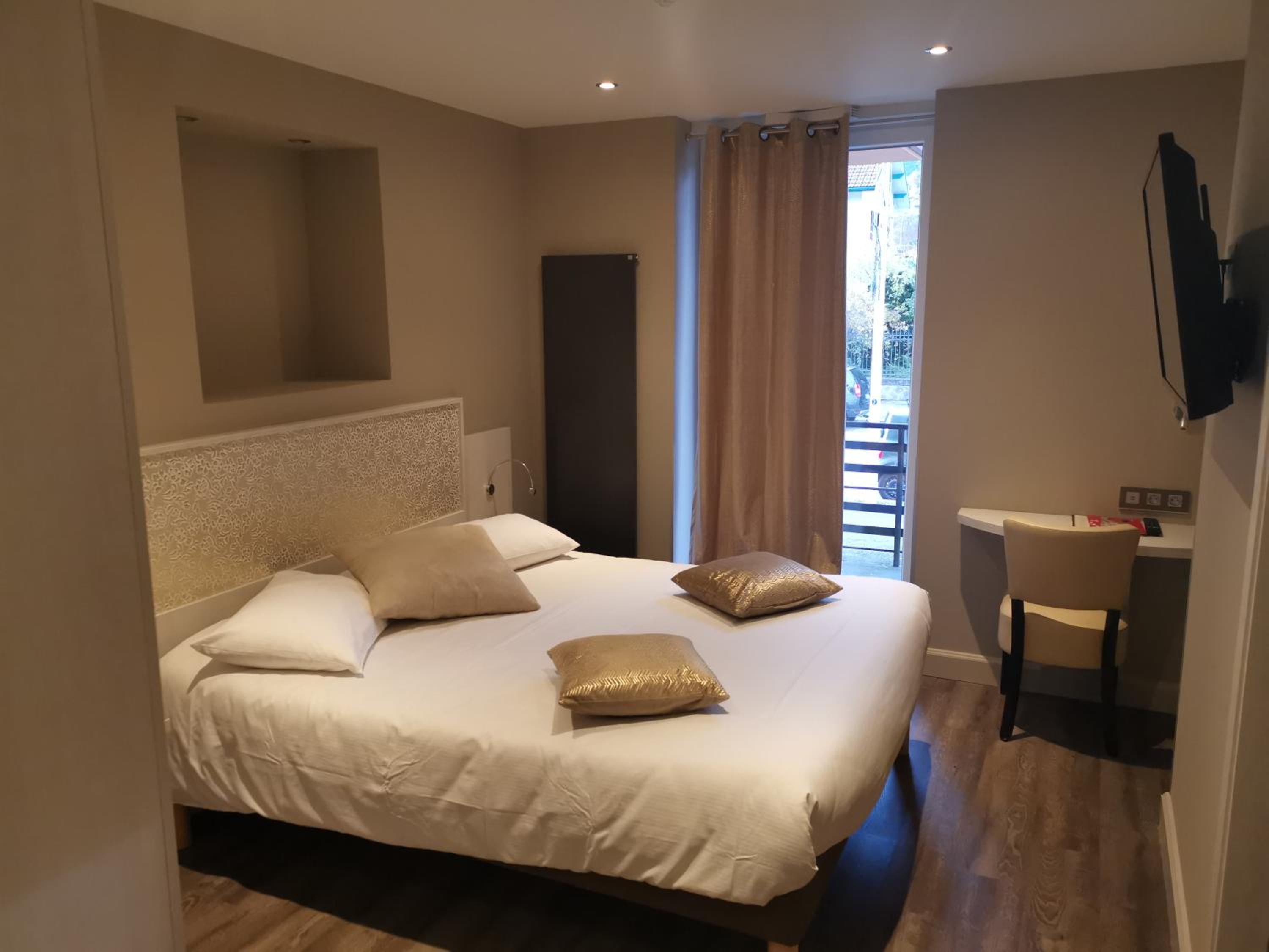 Comfort Double Room only accessible by stairs - Photo 1