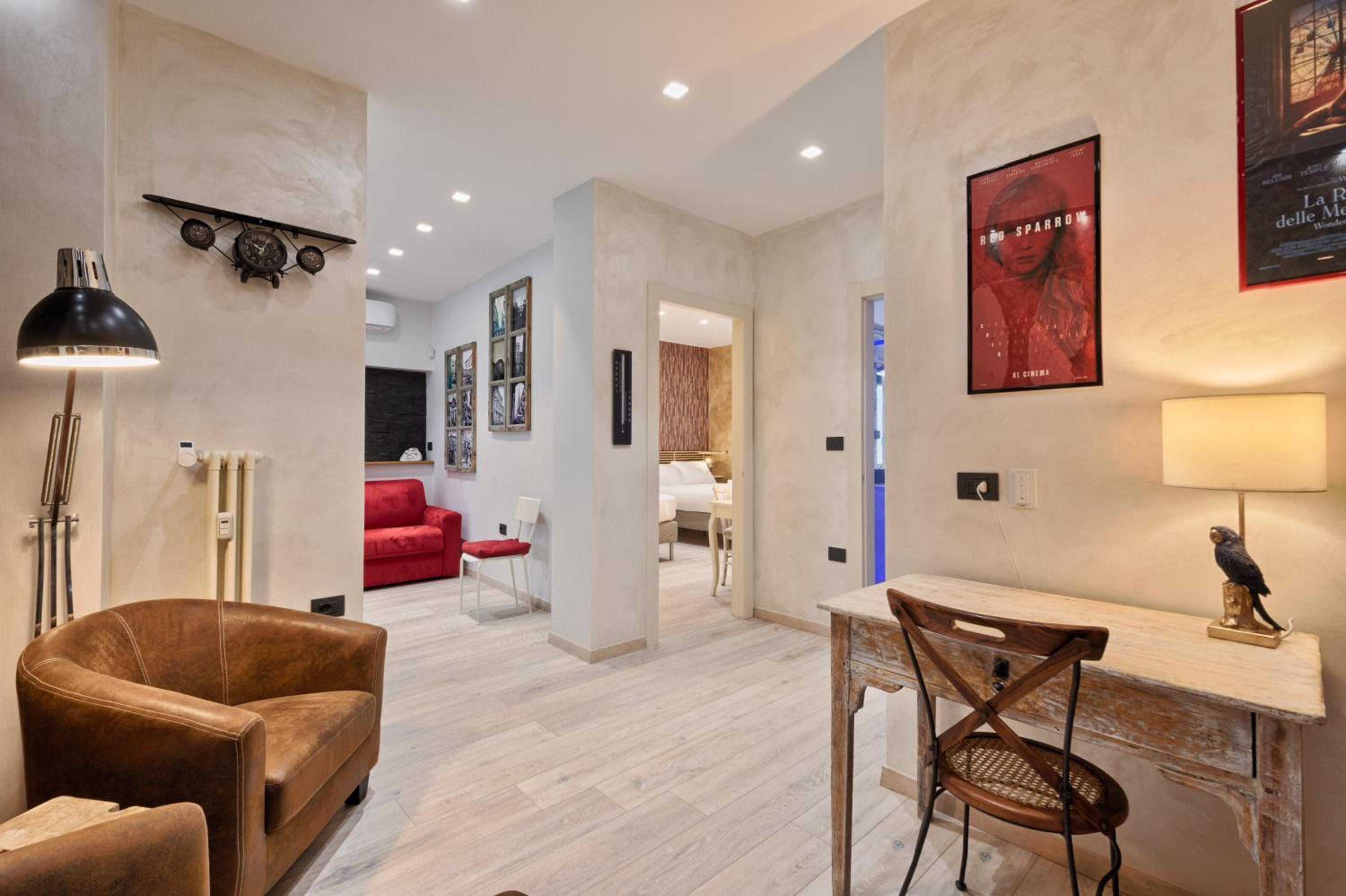 One-Bedroom Apartment - Photo 9