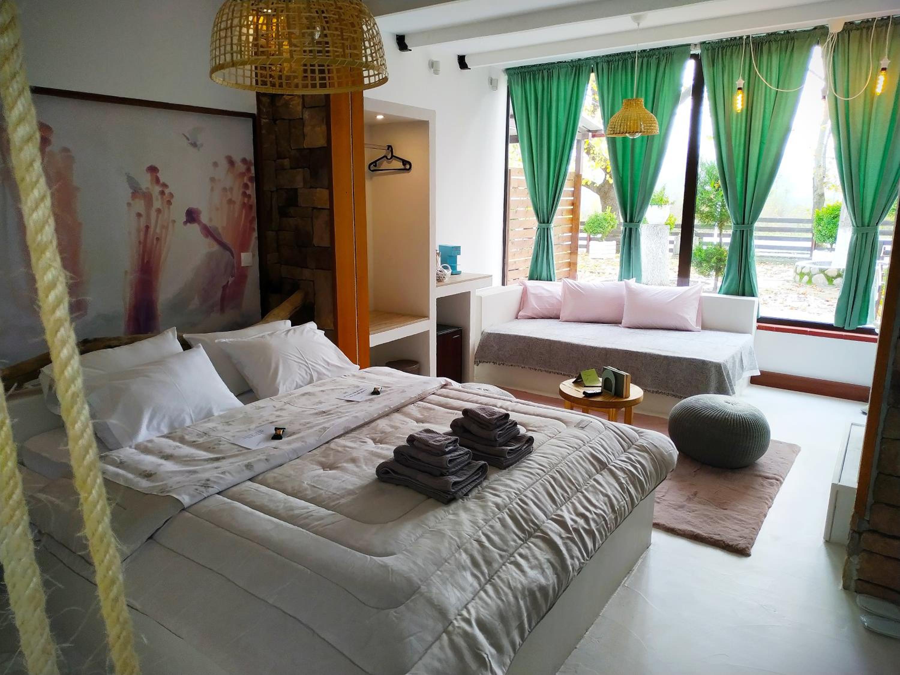 Suite with Garden View photo 1
