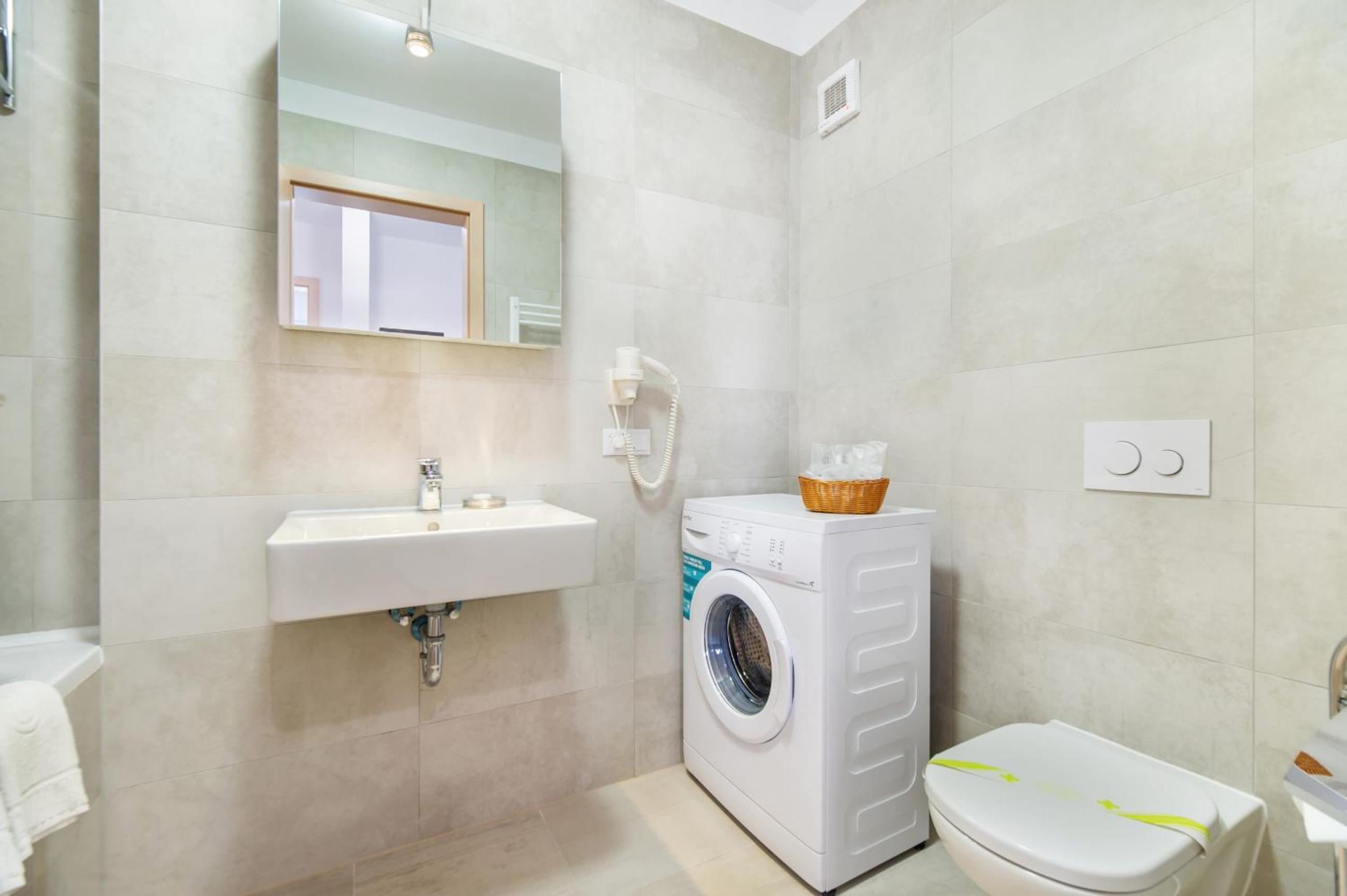 Apartment - Photo 16