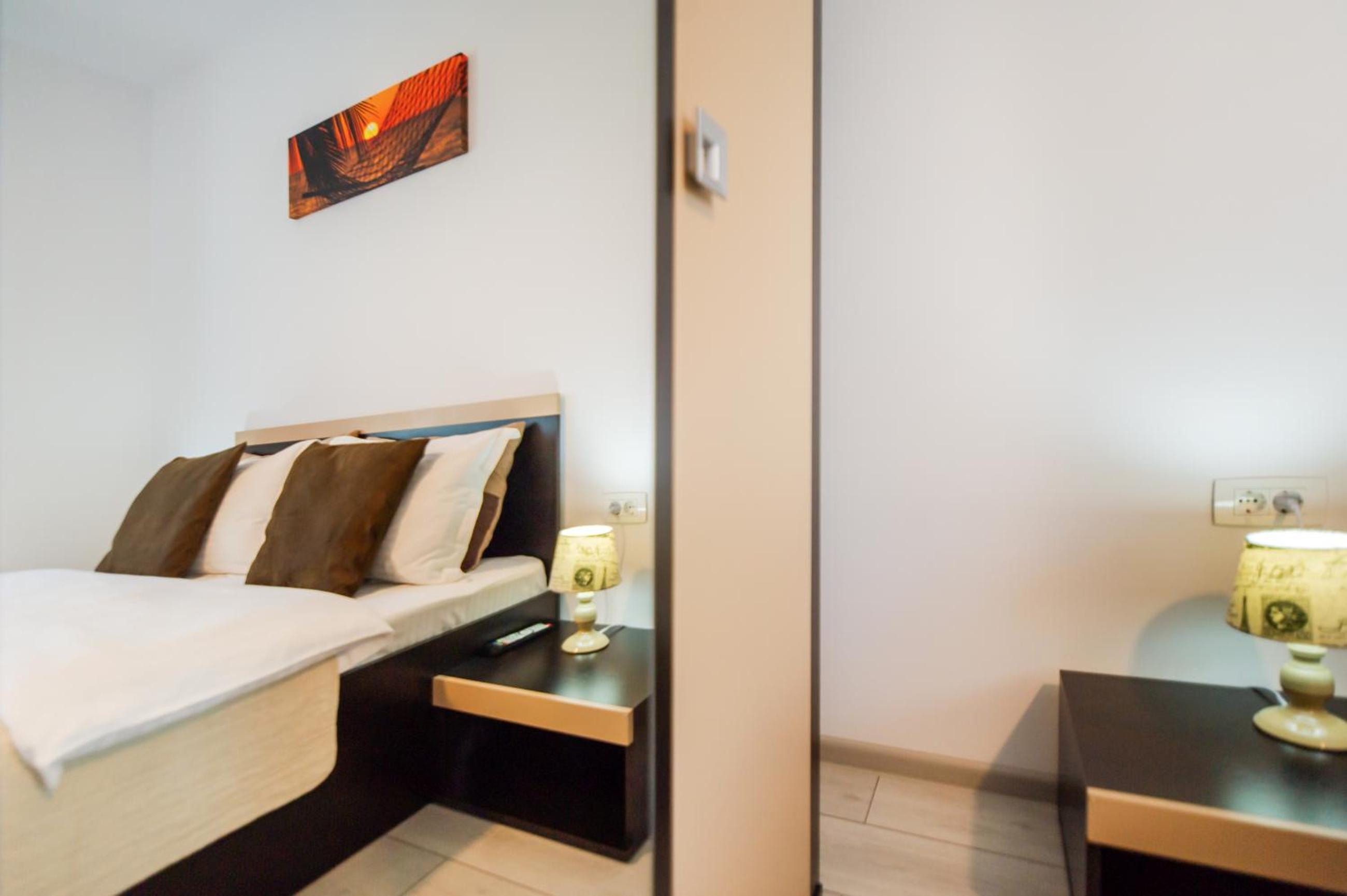 Apartment - Photo 13