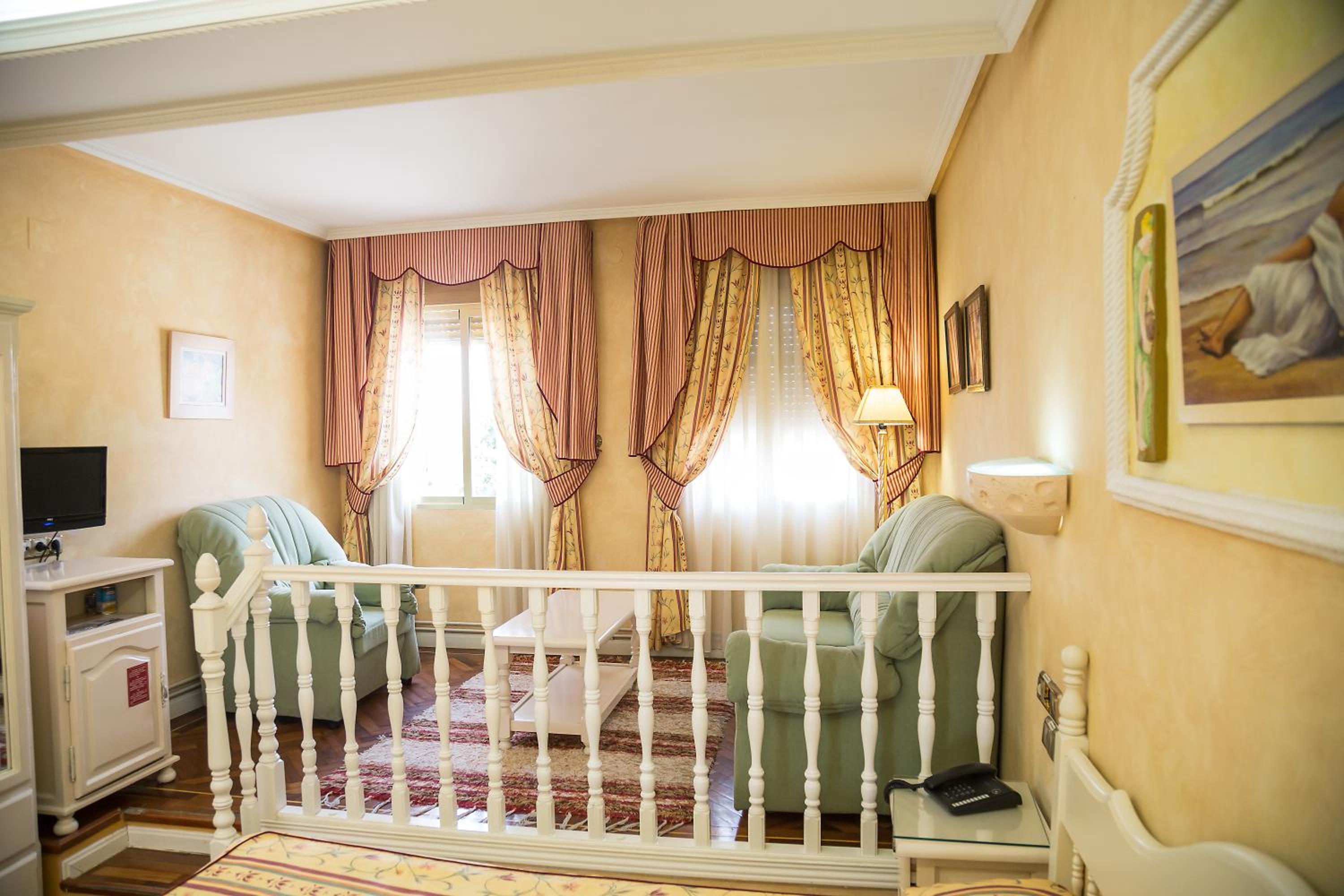 Superior Triple Room