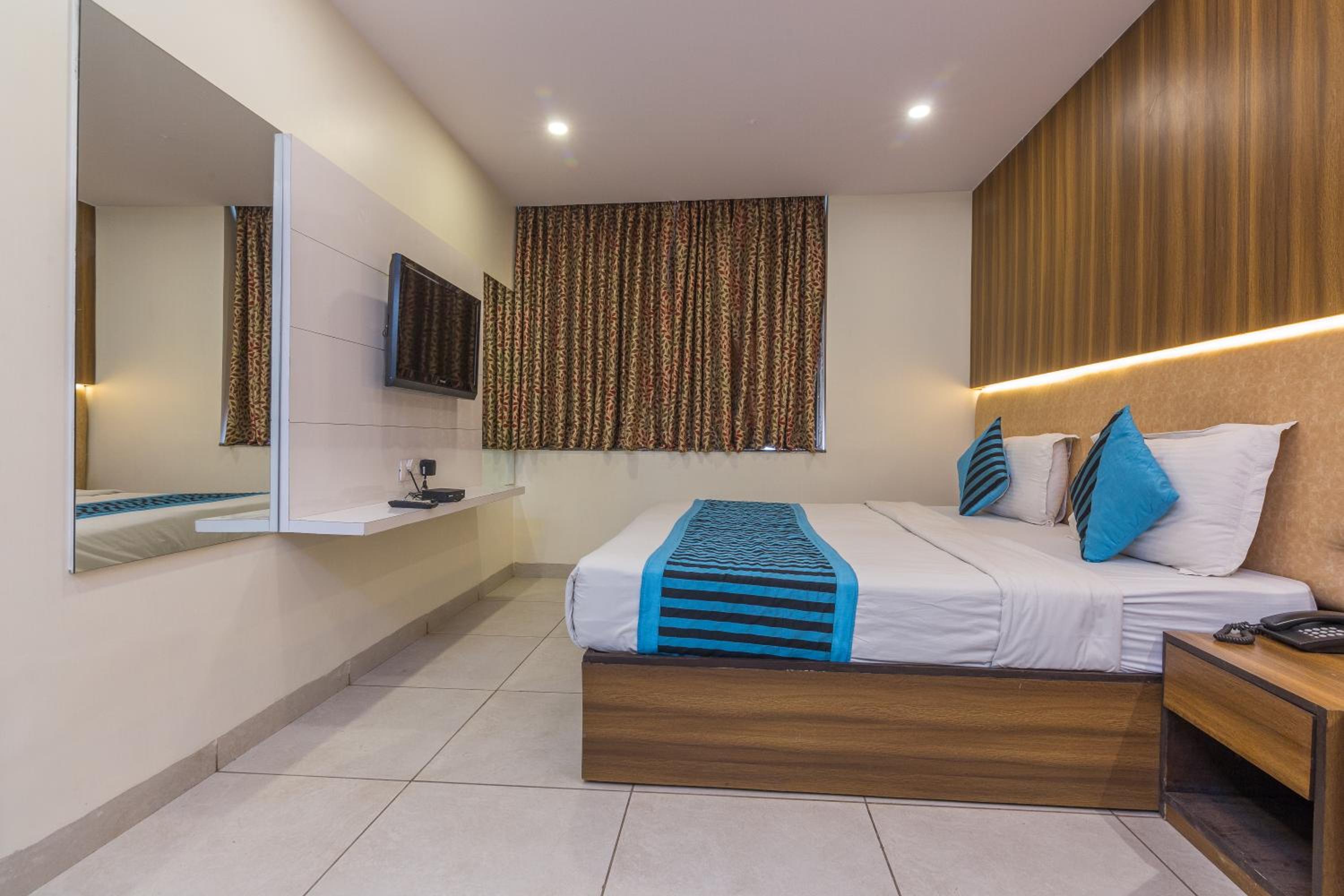 Executive Double Room - Photo 22
