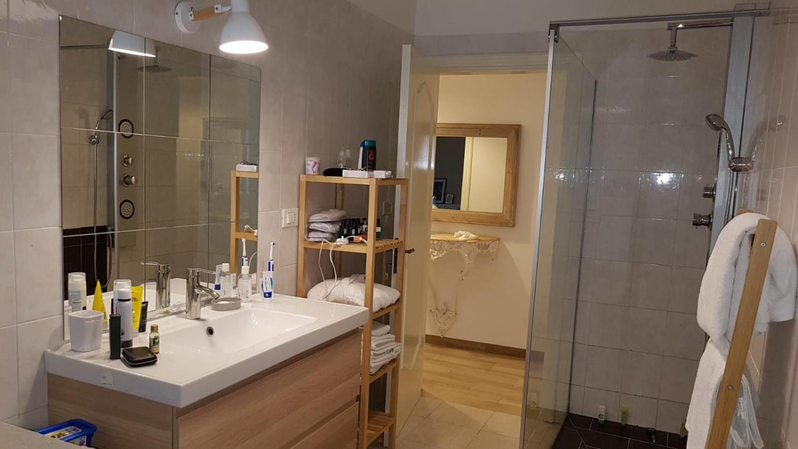 Suite with Whirlpool photo 3