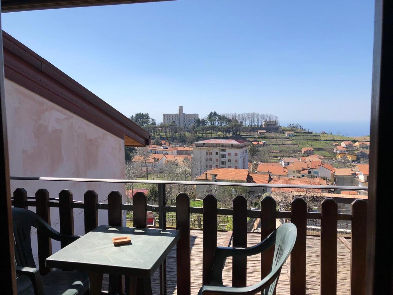 Quadruple Room with Balcony photo 2