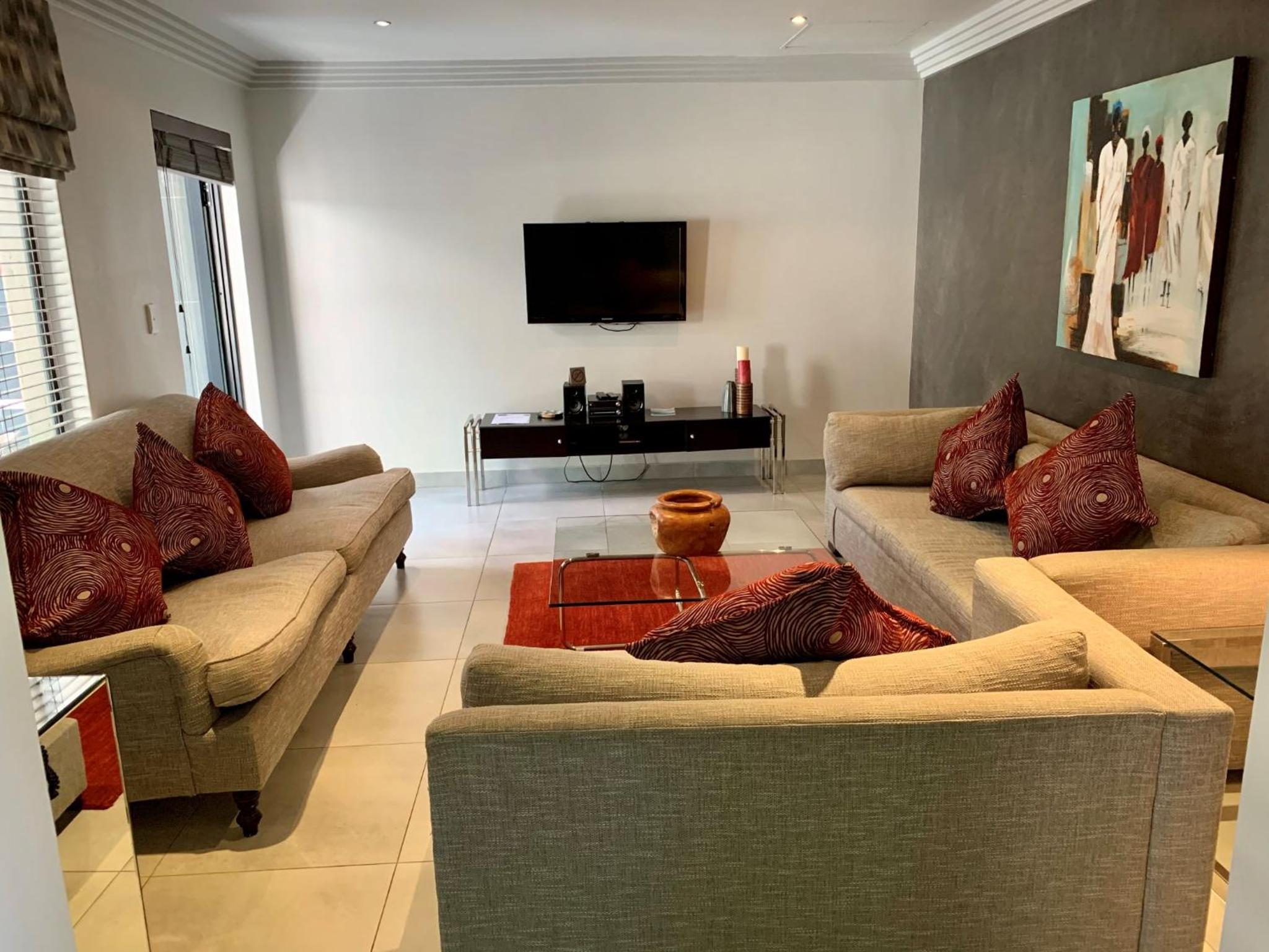 Luxury Apartment 10