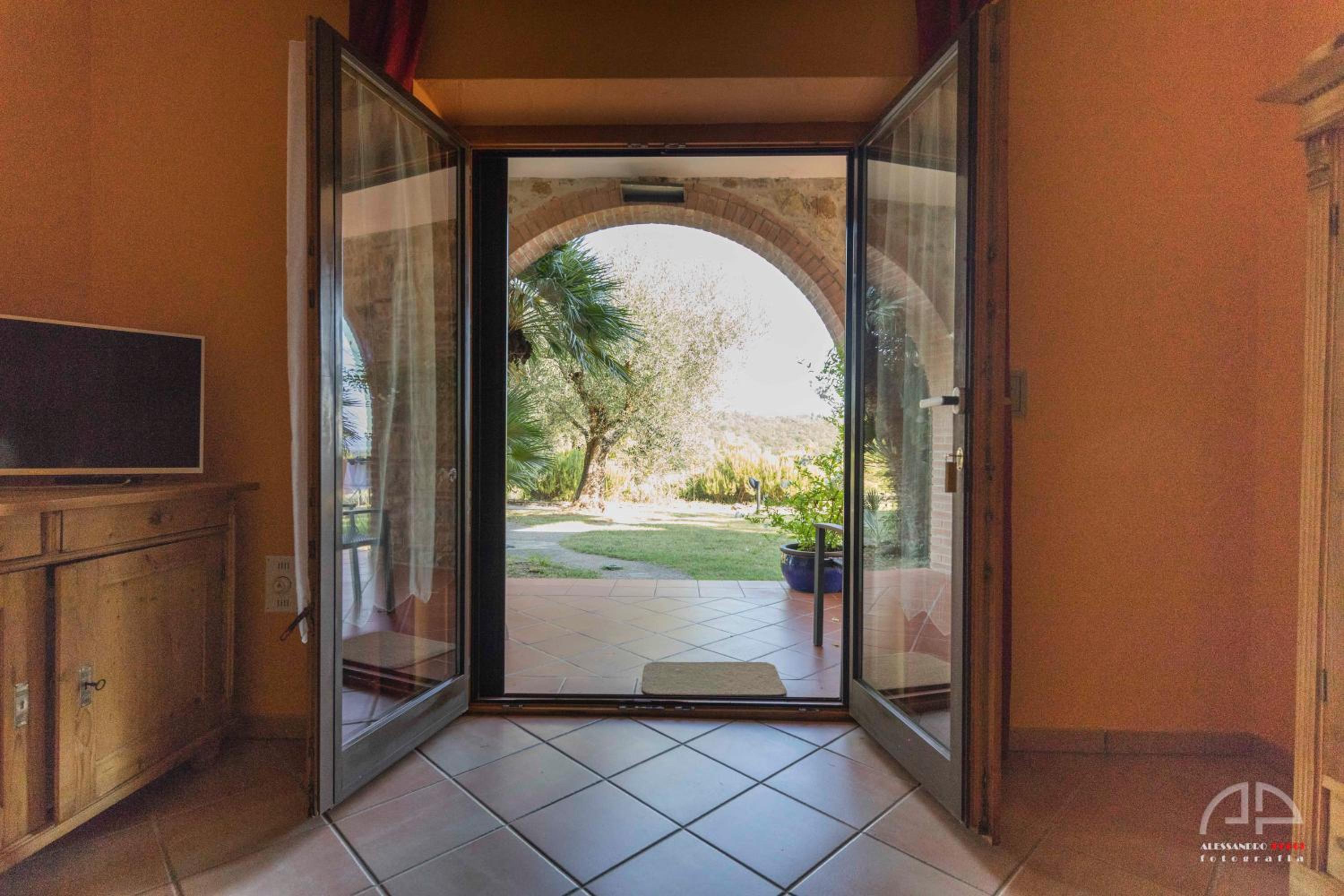 Double Room with Garden View - Photo 2