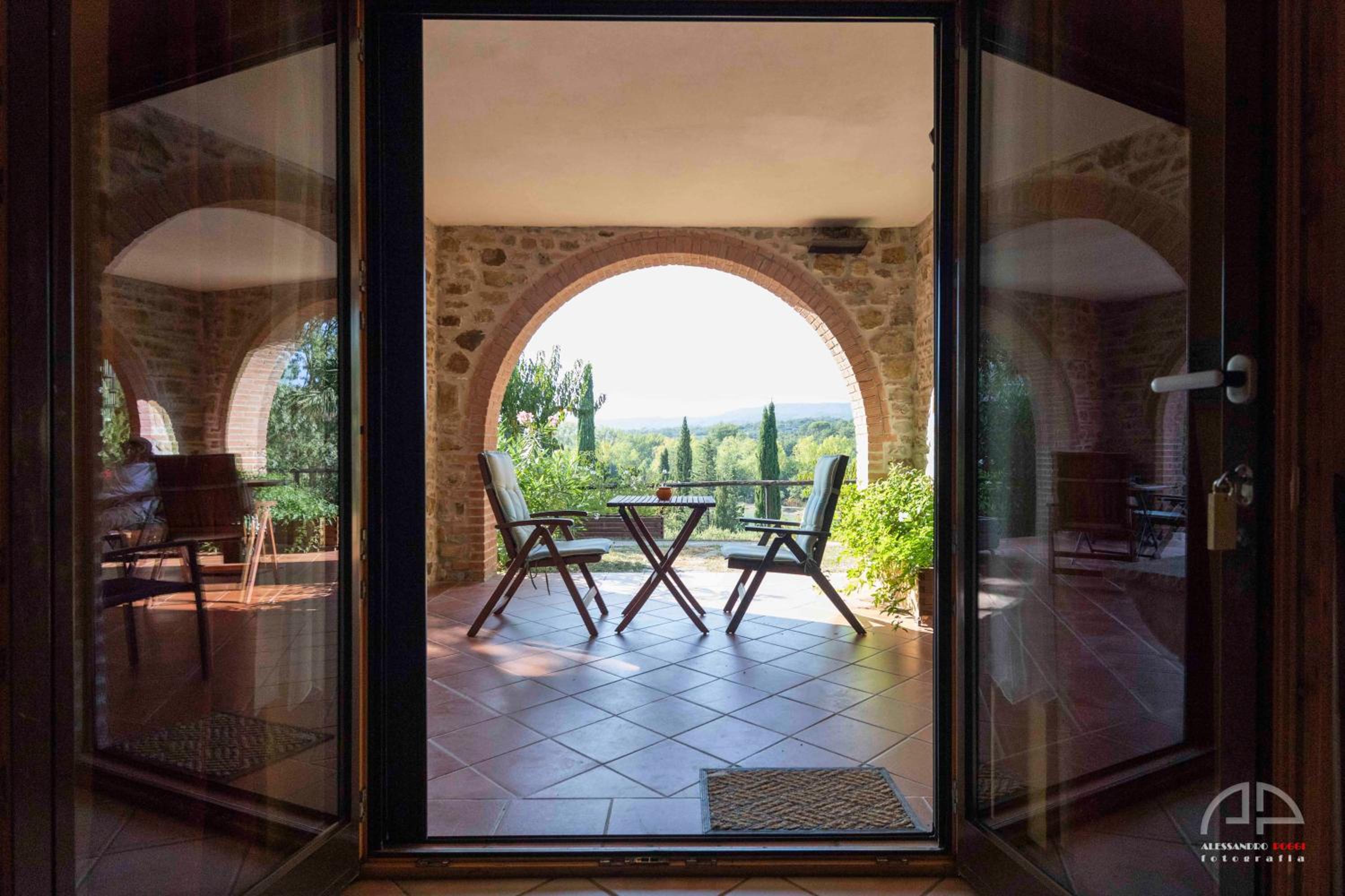 Double Room with Lake View - Photo 8