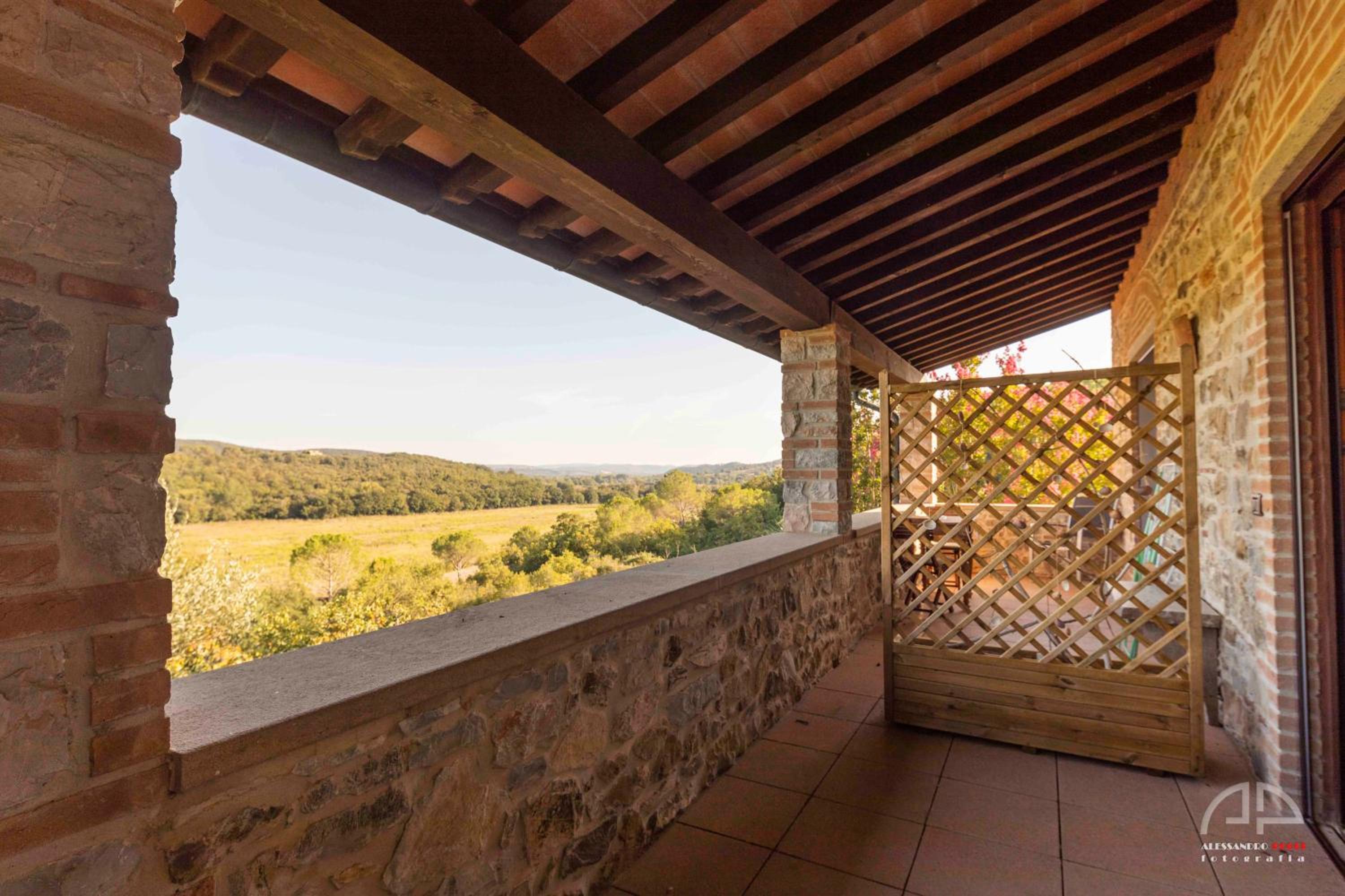 Double Room with Lake View - Photo 3