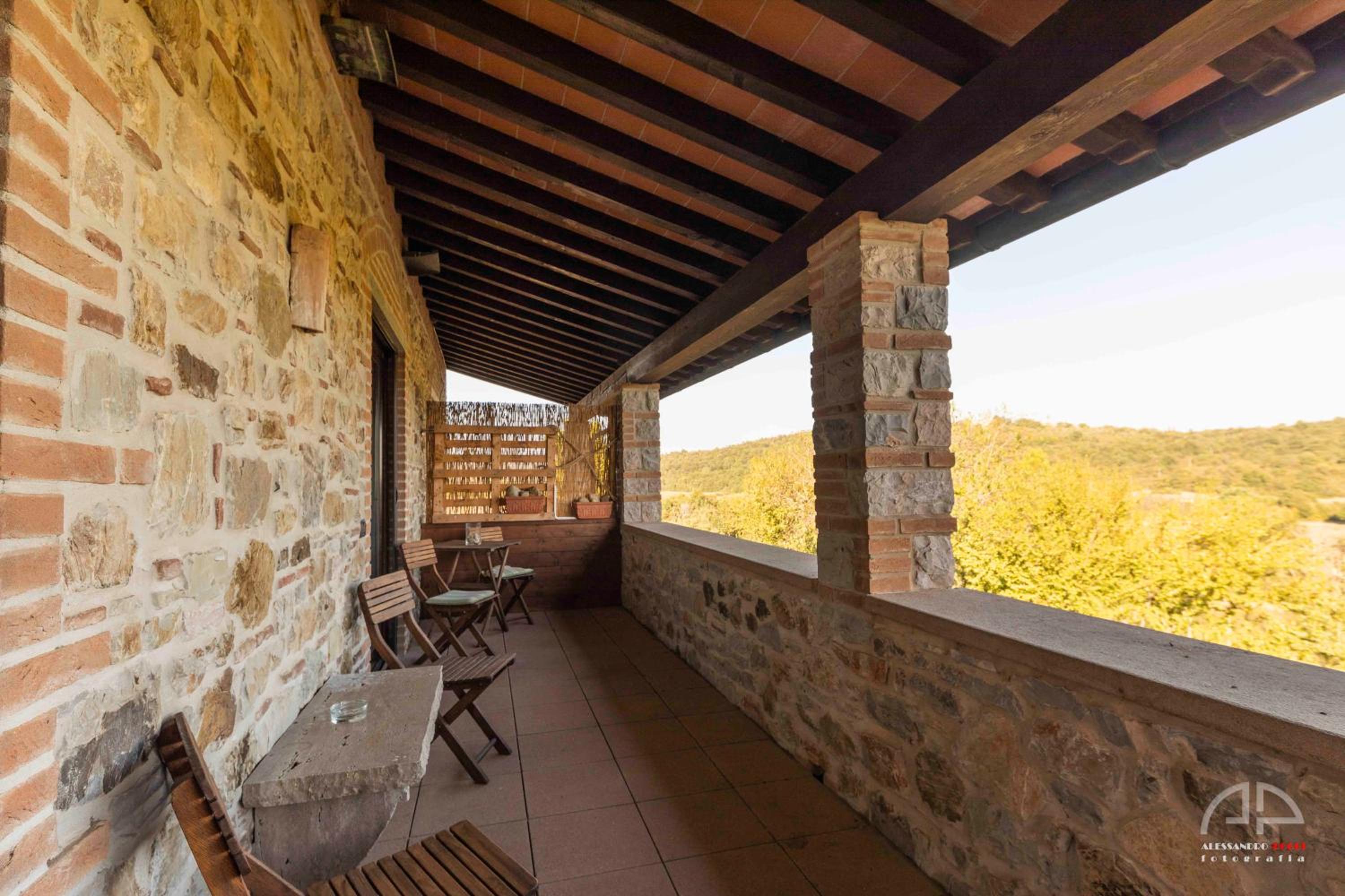 Double Room with Lake View - Photo 2