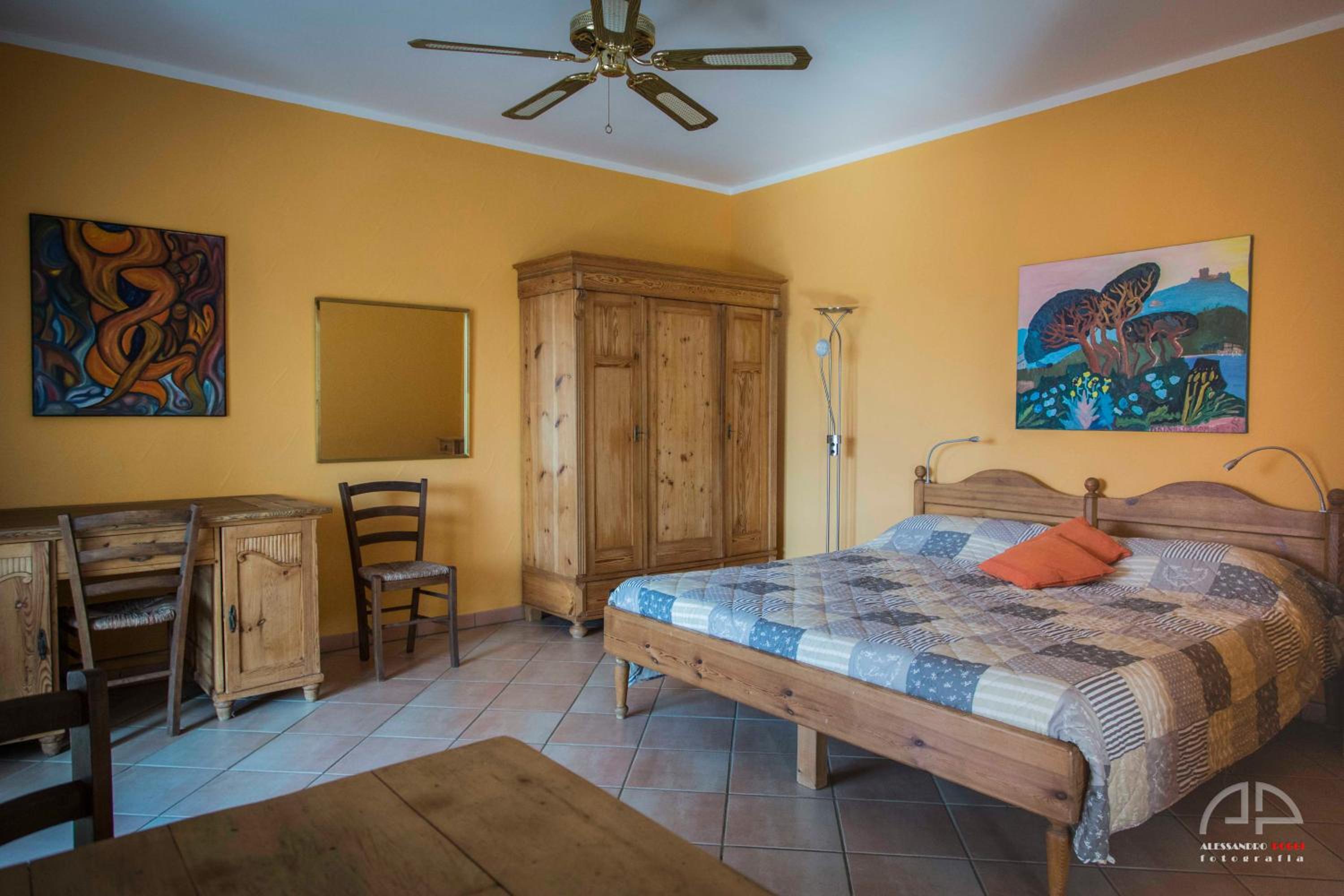 Suite with Lake View - Photo 1