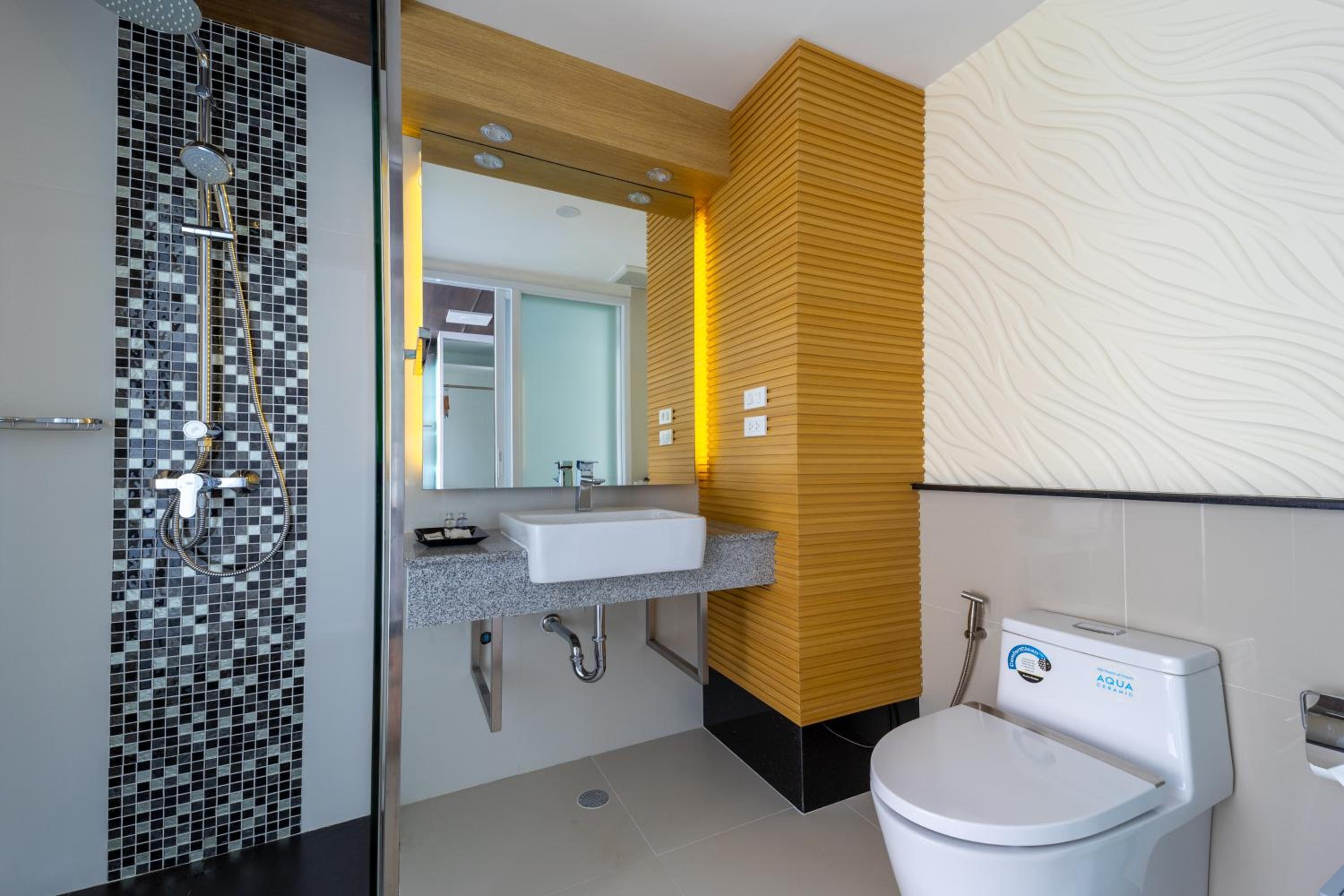 Deluxe Twin Room - Photo 2