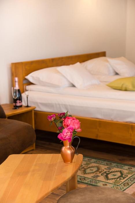 Deluxe Double Room with Extra Bed