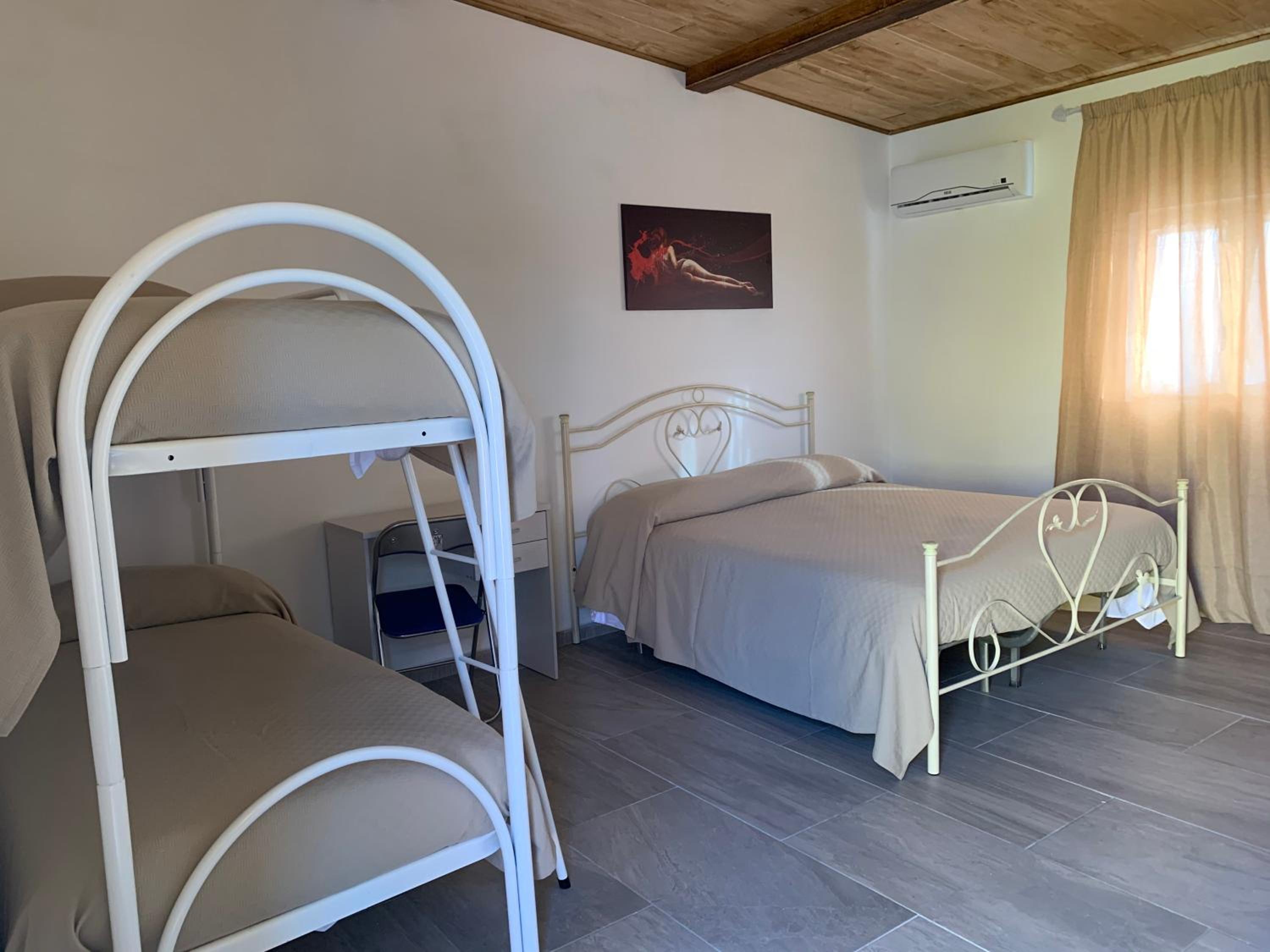 Quadruple Room photo 1
