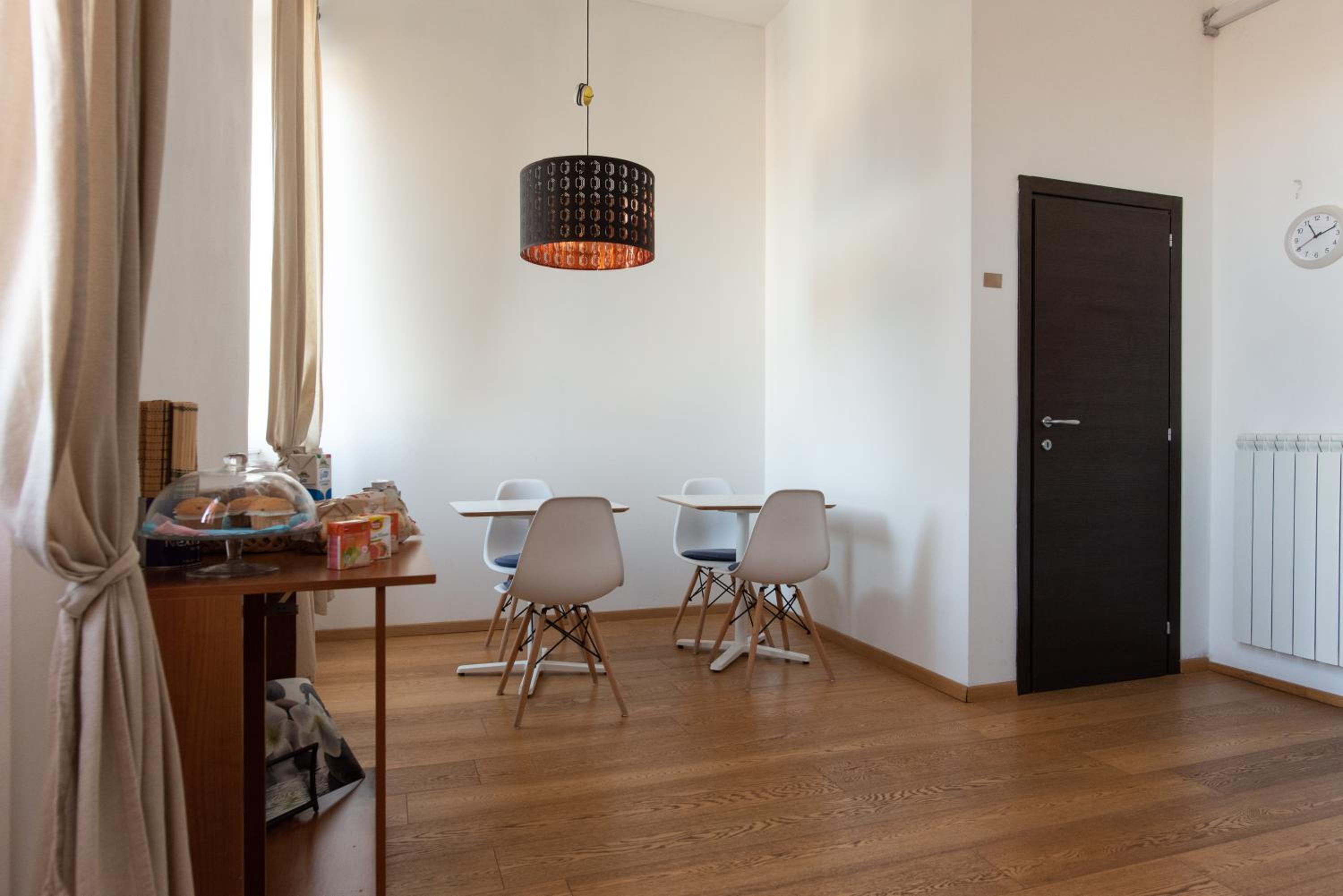 Double Room - Photo 28