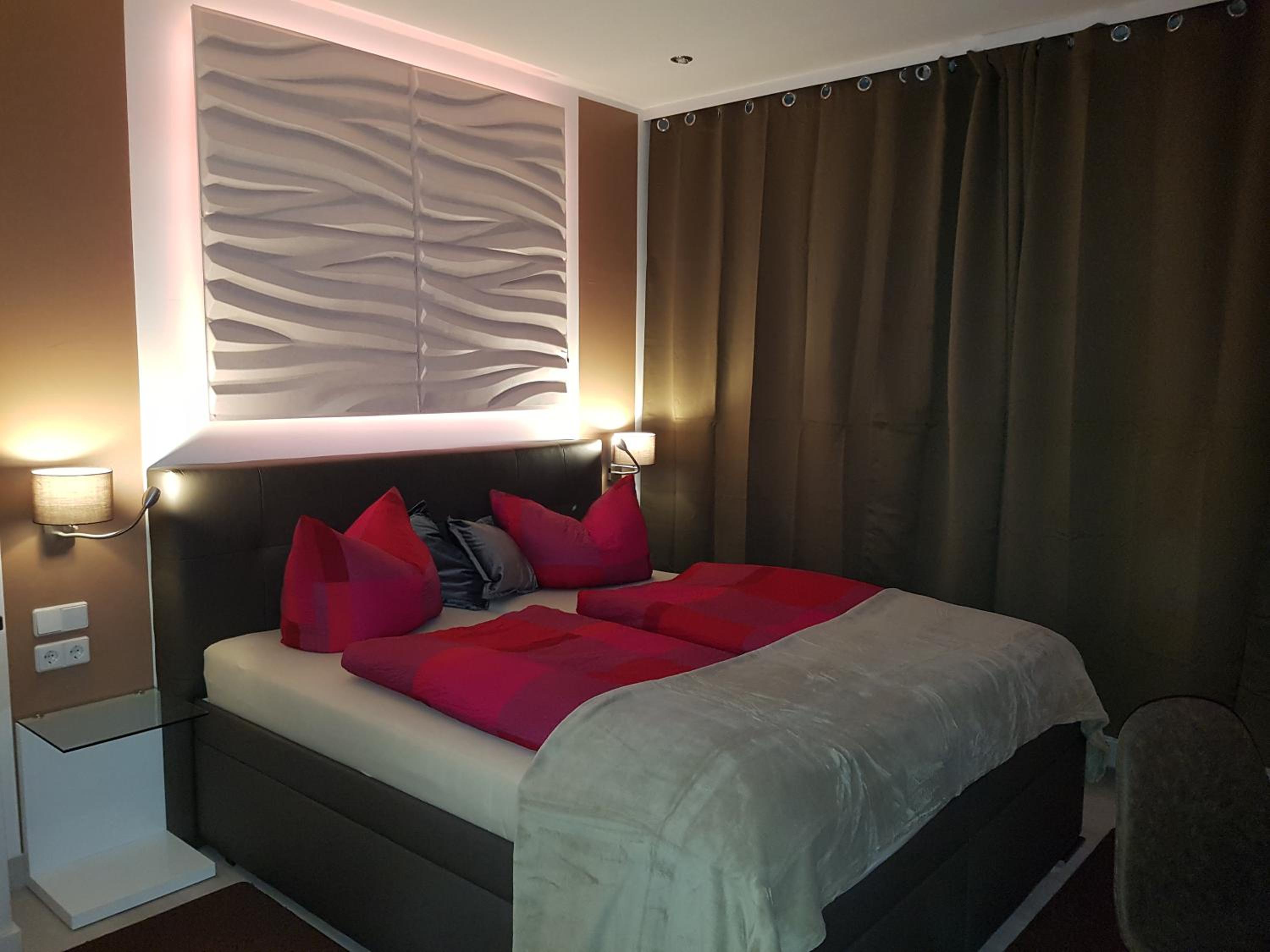 Deluxe Double Room with Shower photo 1