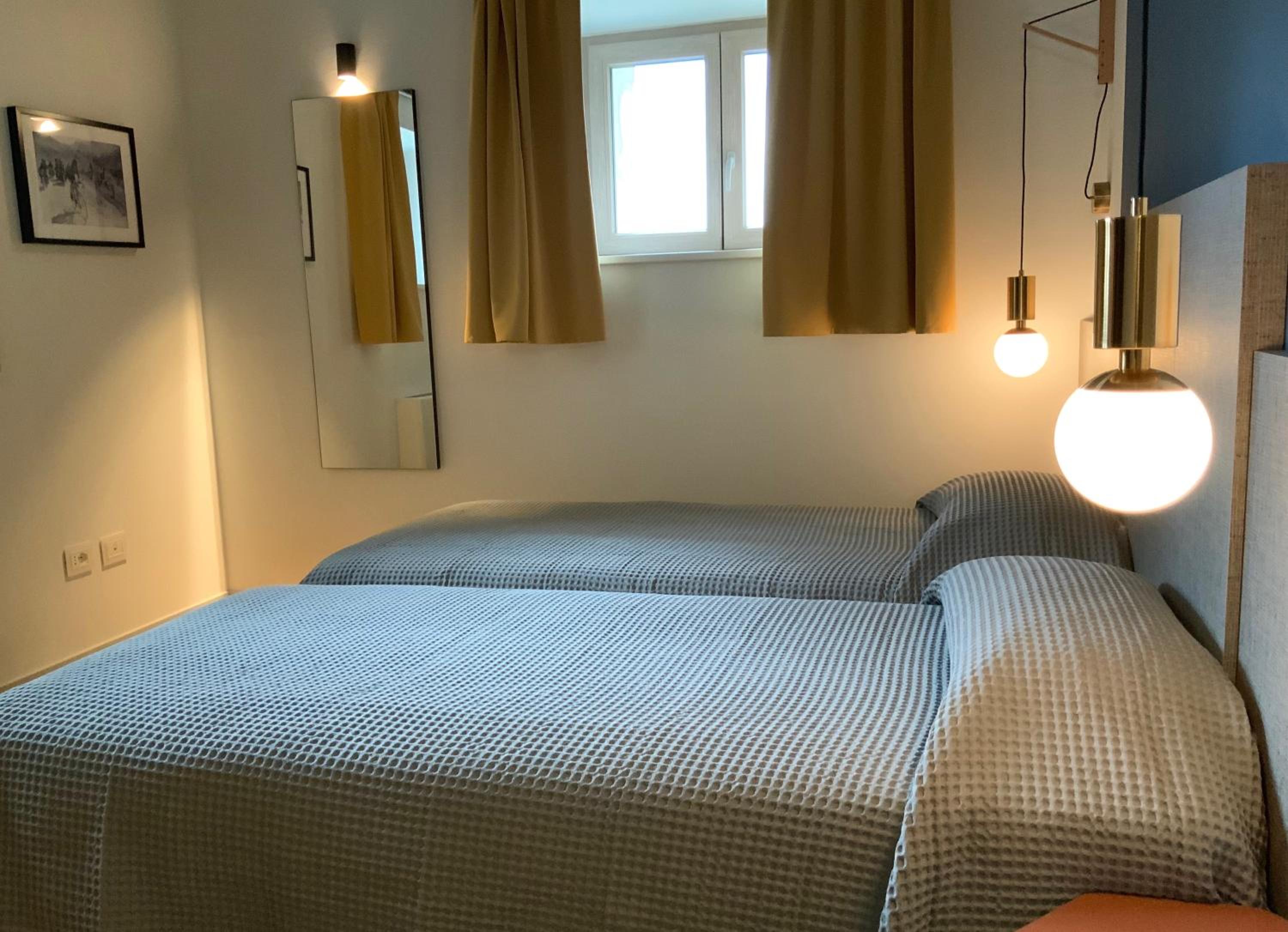 Maisonette photo 1