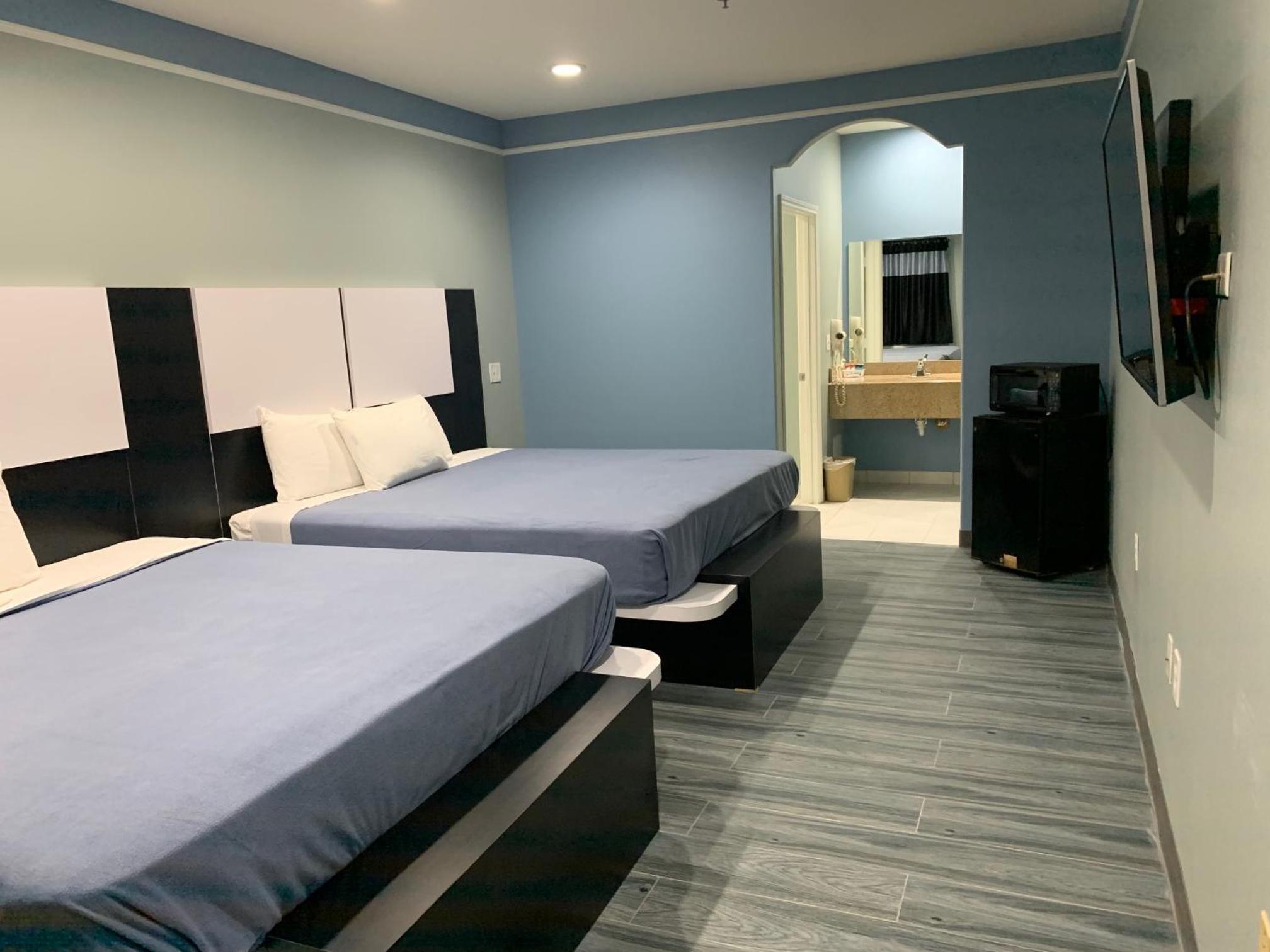 Double Room with Two Double Beds
