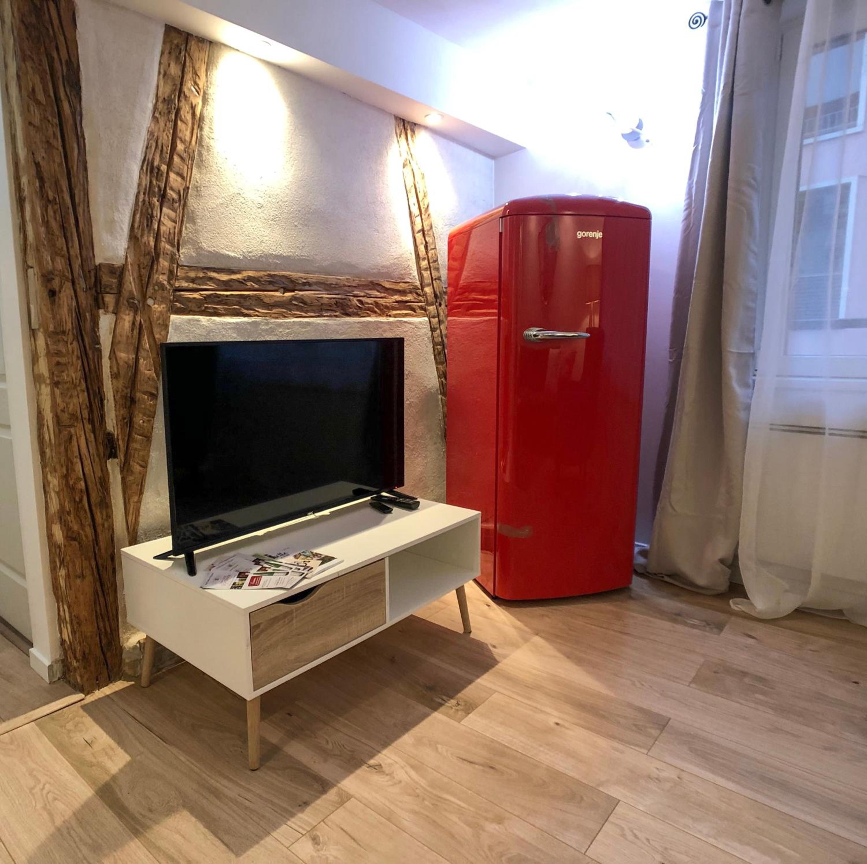 Deluxe Apartment - Photo 6
