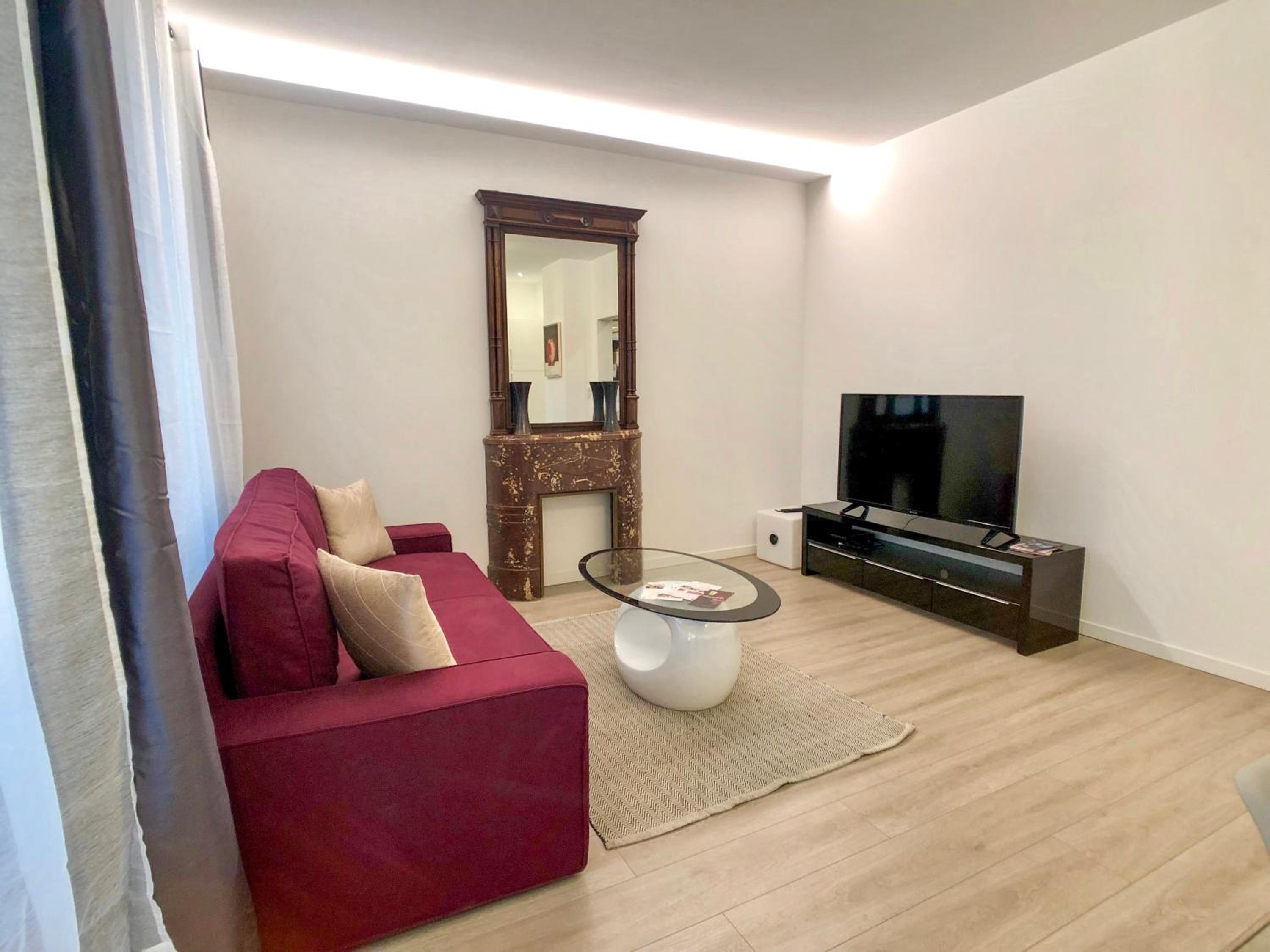 Deluxe Apartment - Photo 24