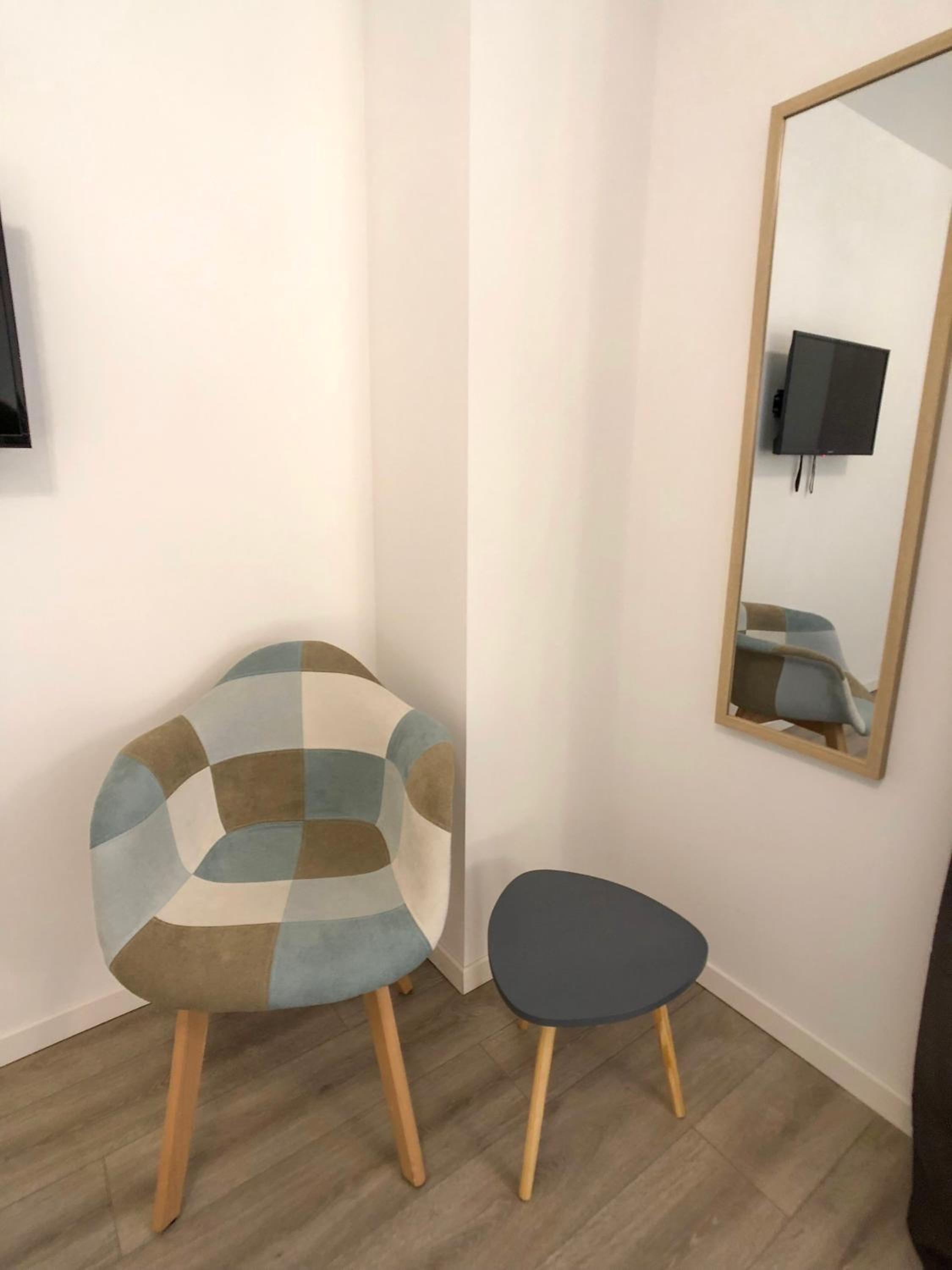 Deluxe Apartment - Photo 12