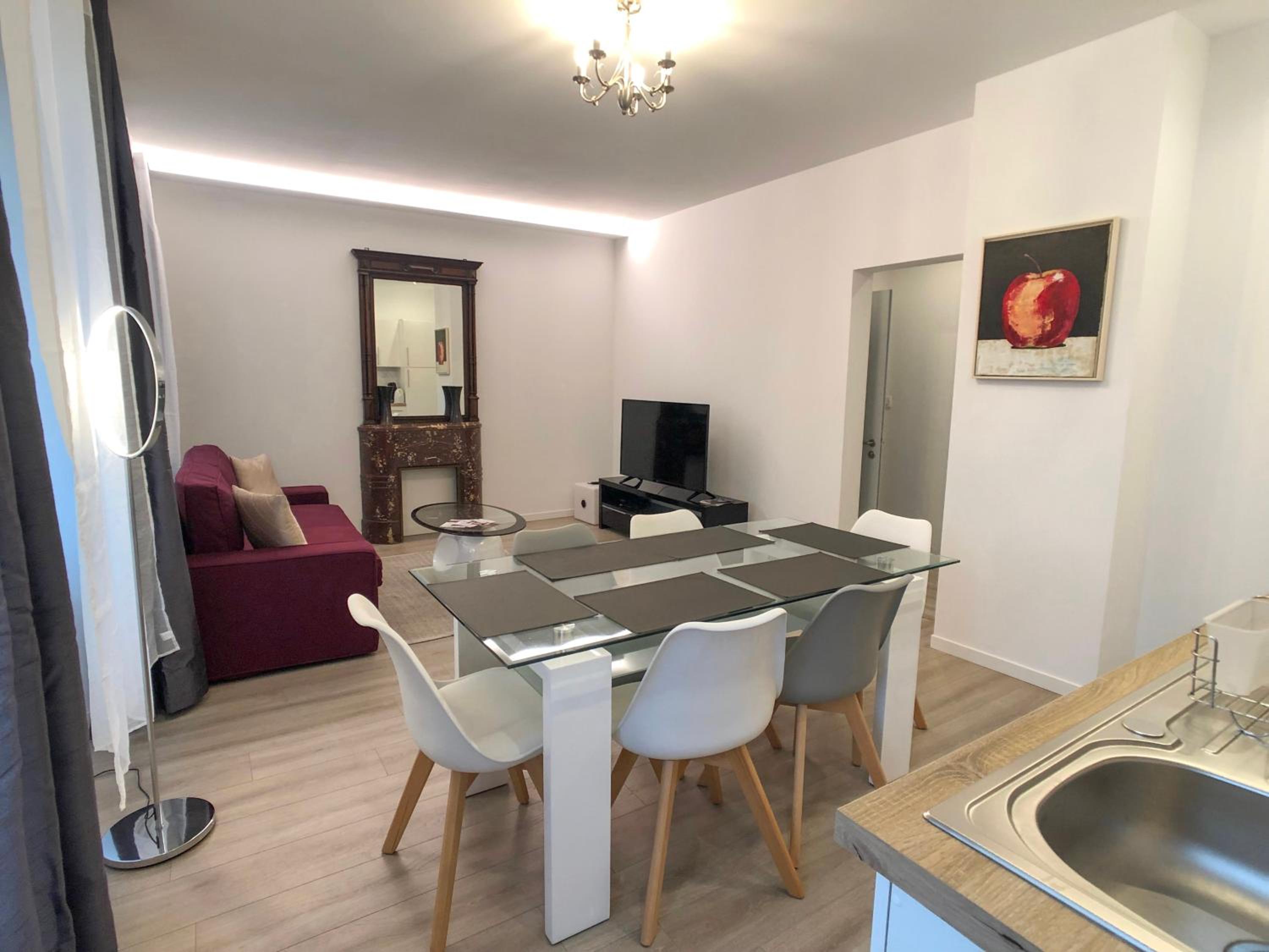 Deluxe Apartment - Photo 18