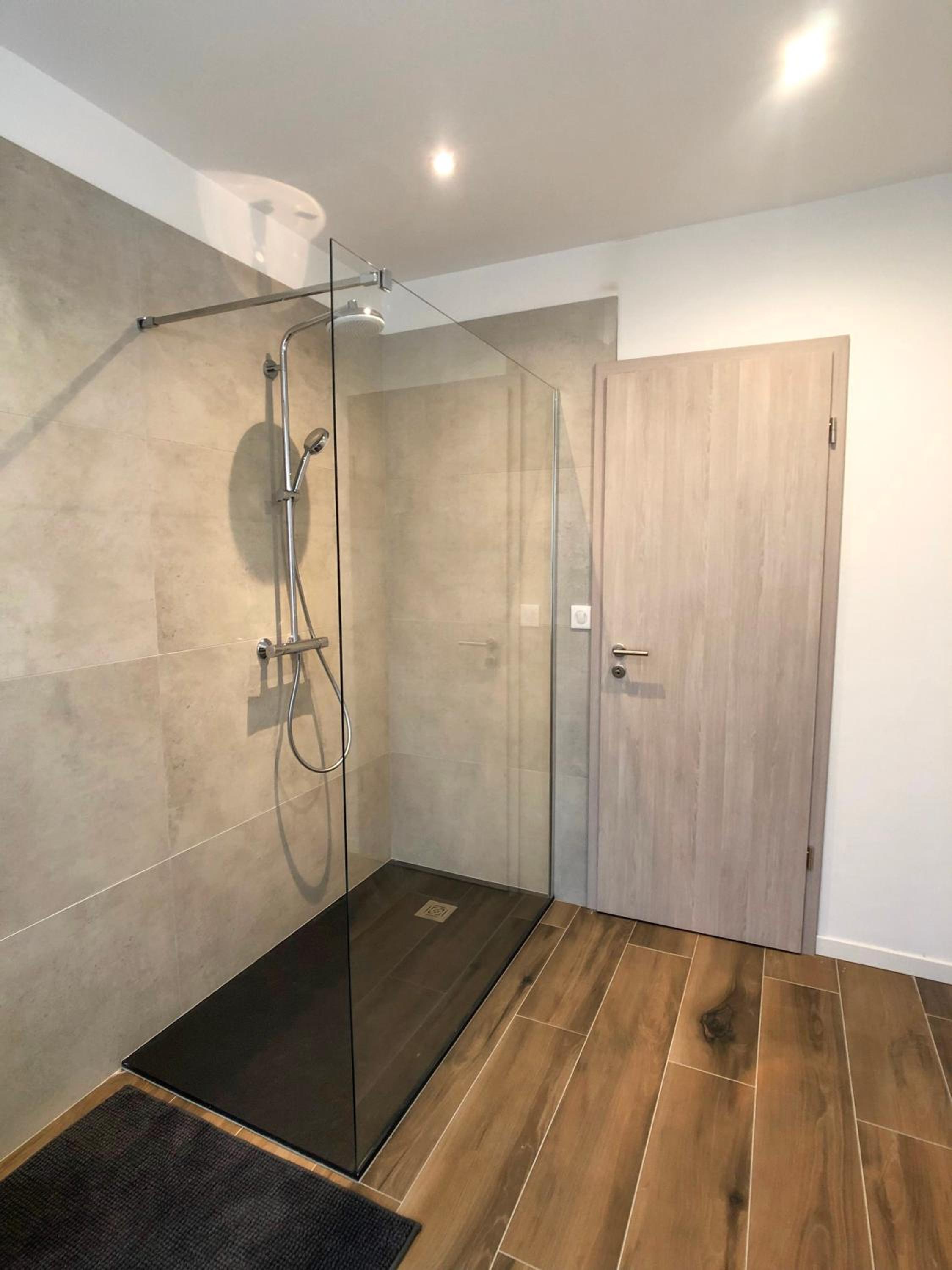 Deluxe Apartment - Photo 2