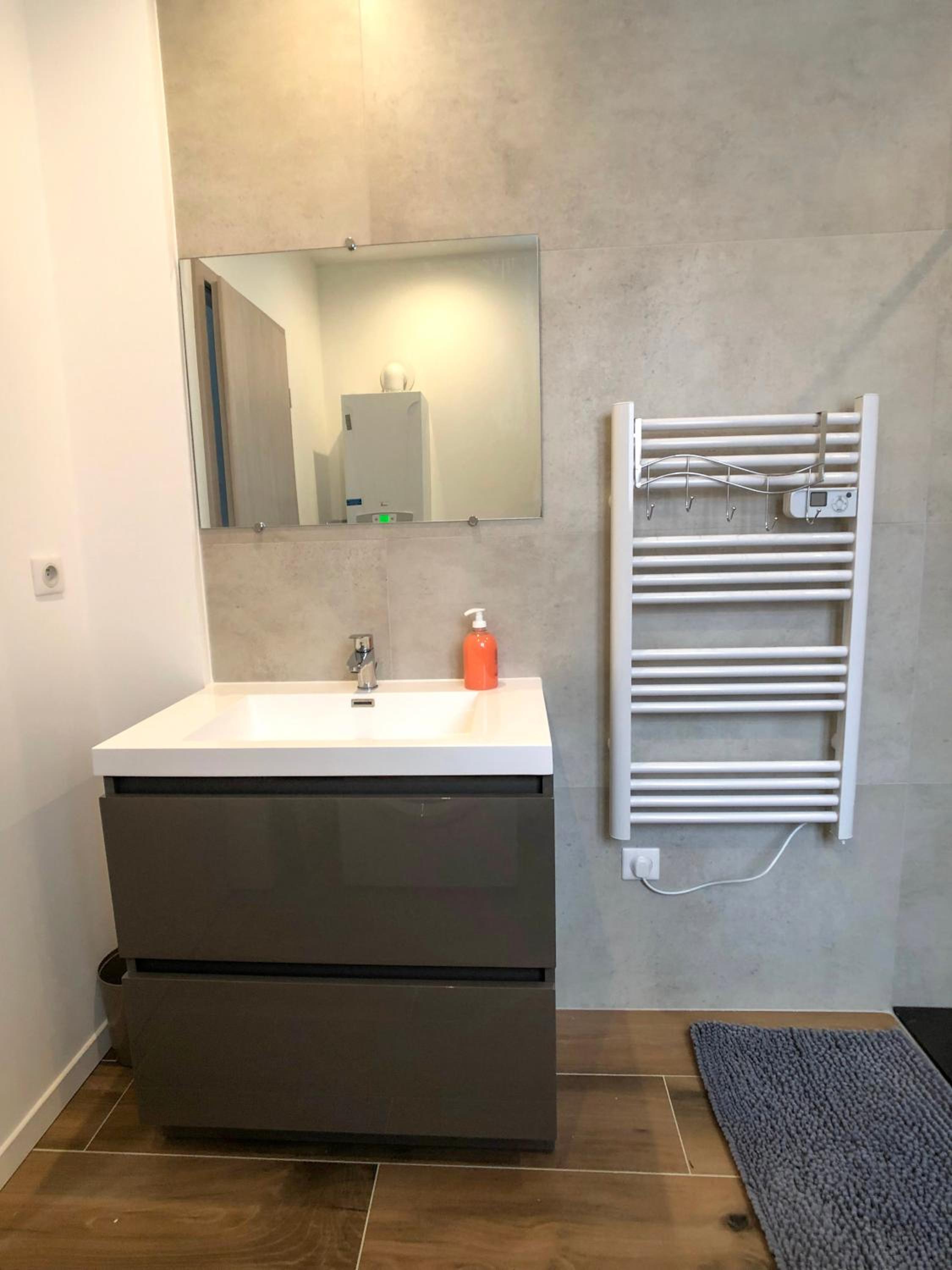 Deluxe Apartment - Photo 8