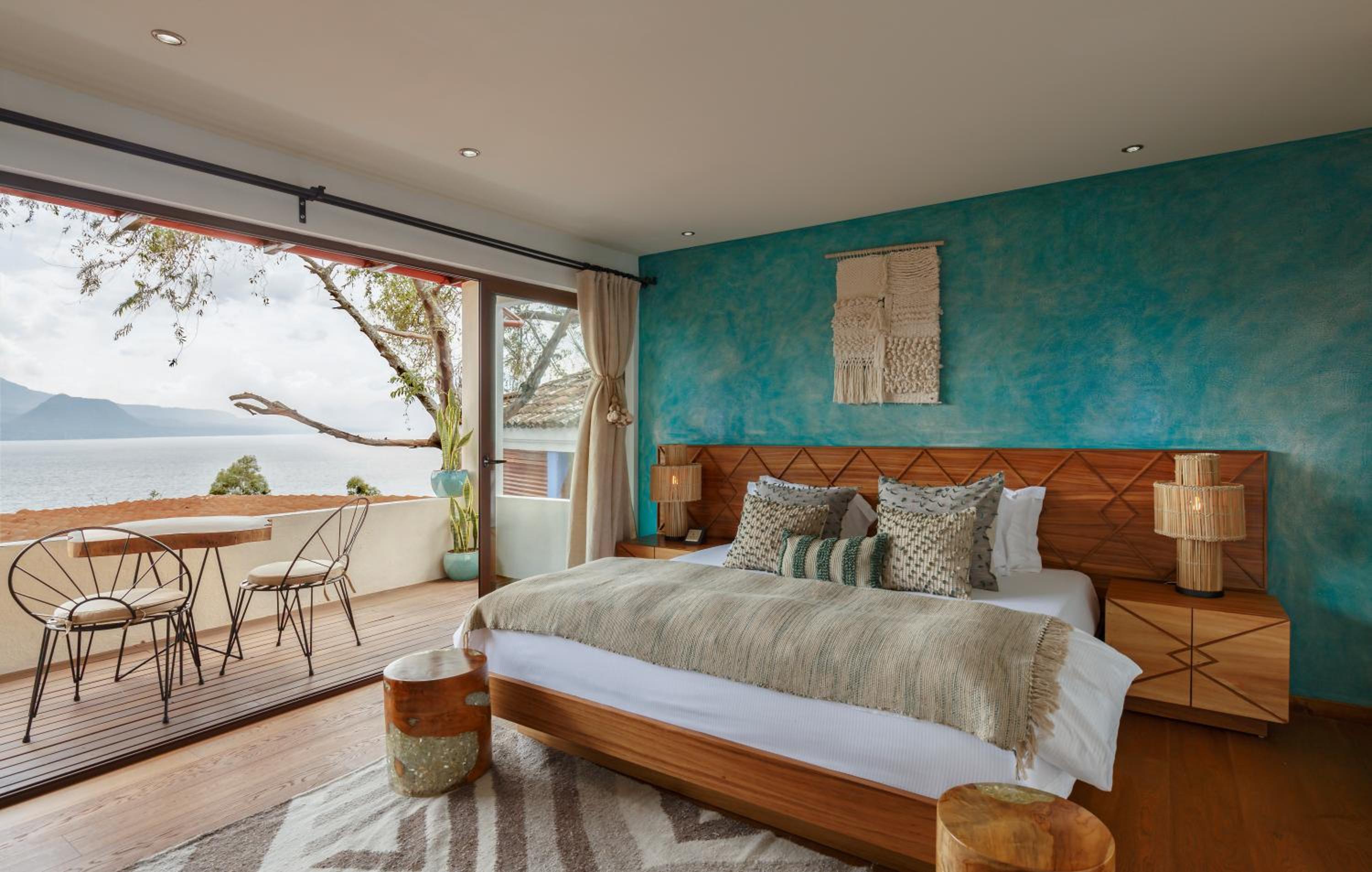 King Room with Lake View