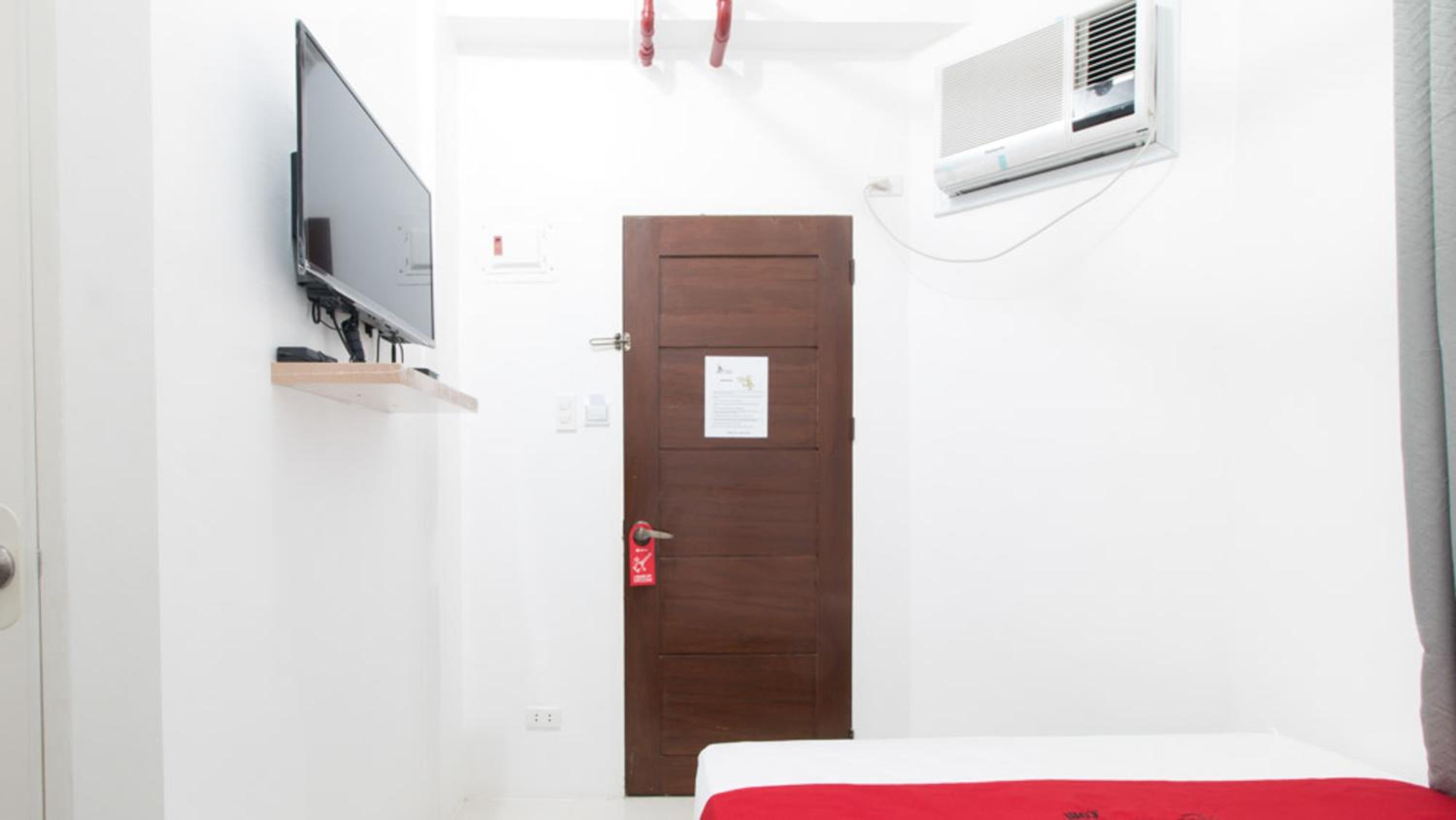 Double Room - Photo 2