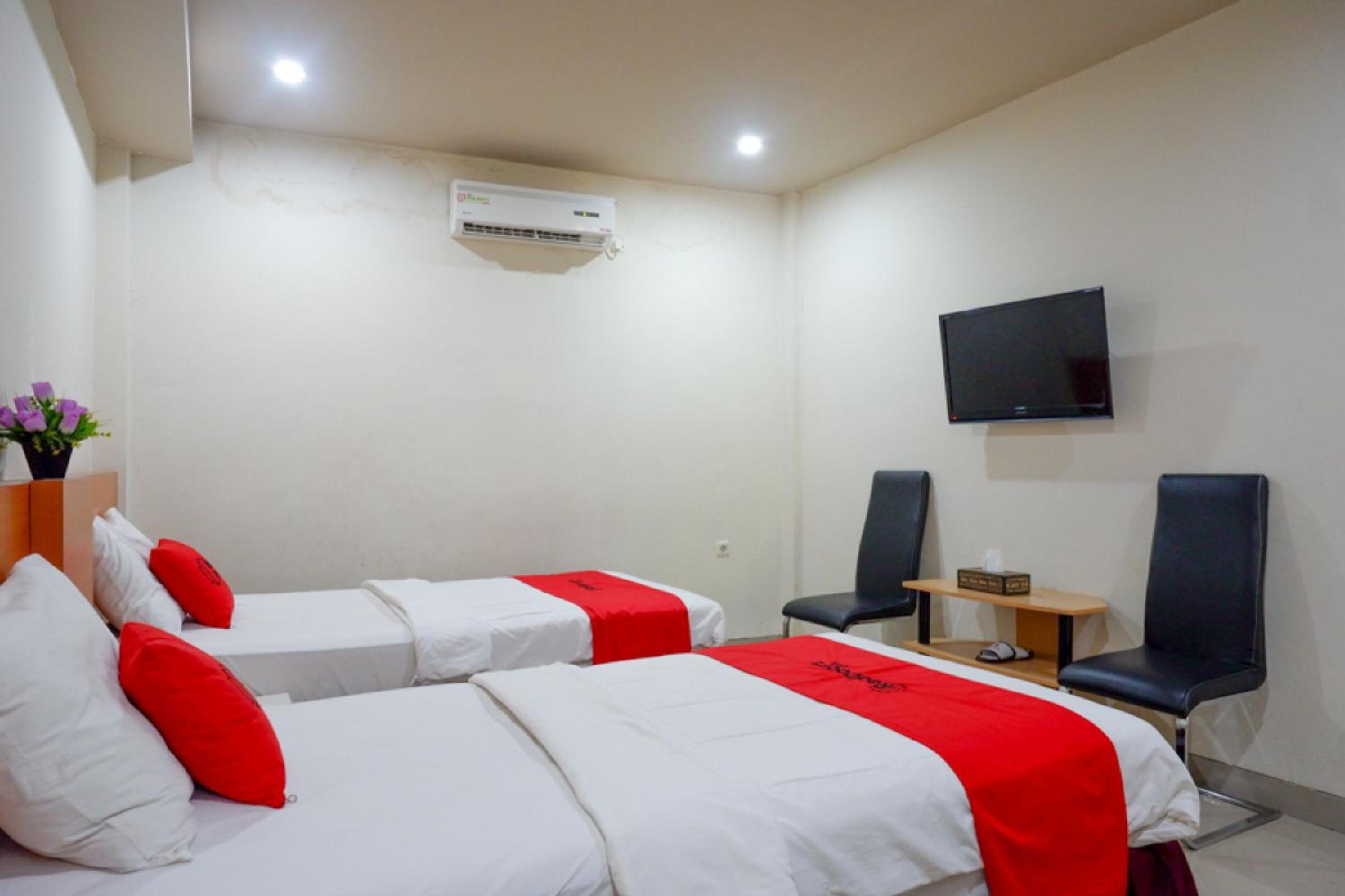 Superior Twin Room photo 2