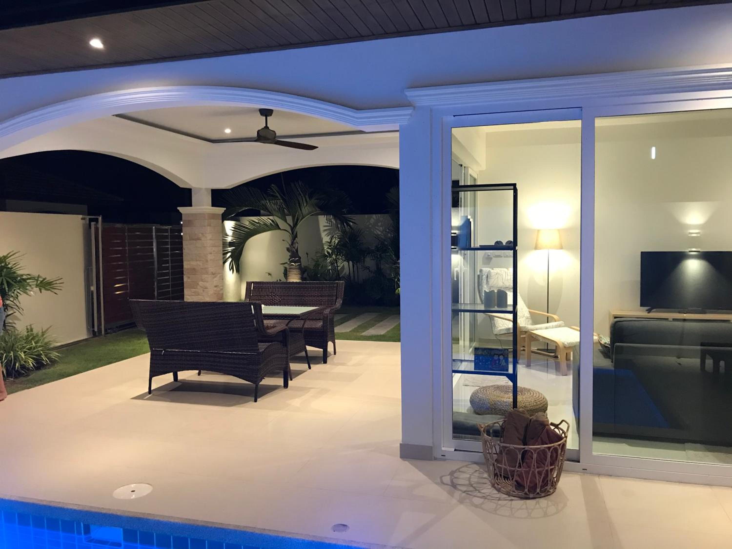Three-Bedroom Villa photo 2