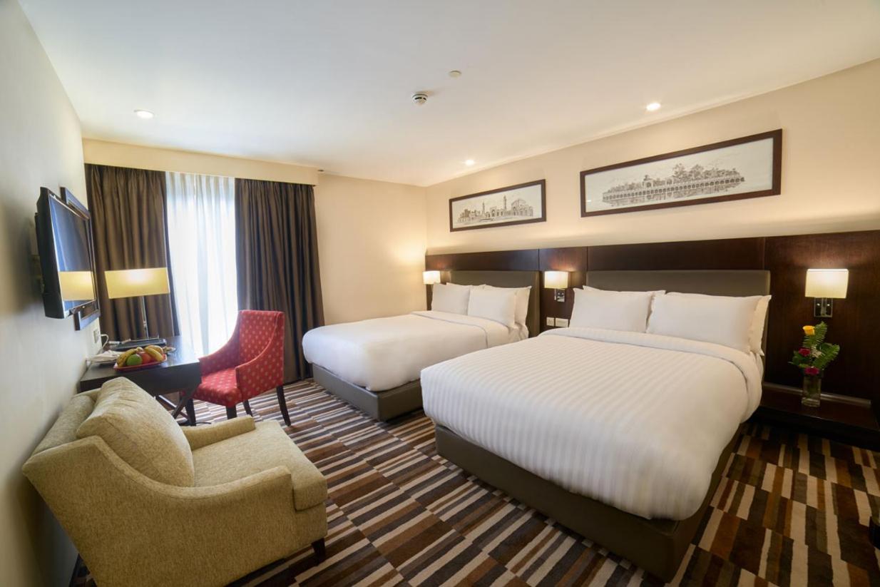 Deluxe Twin Room - Photo 2