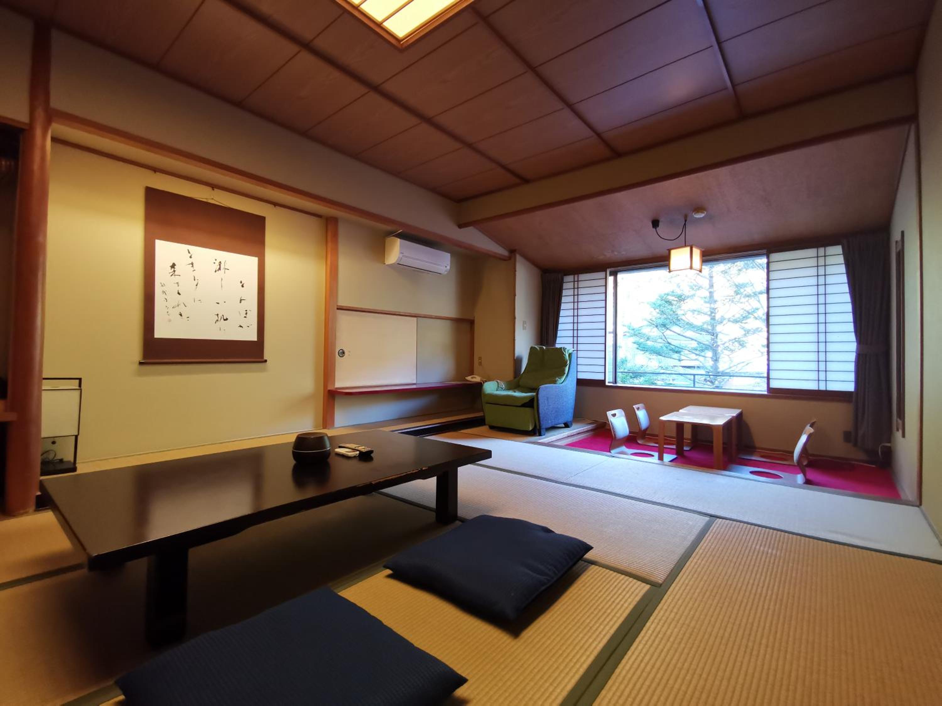 Japanese-Style Quadruple Room photo 2